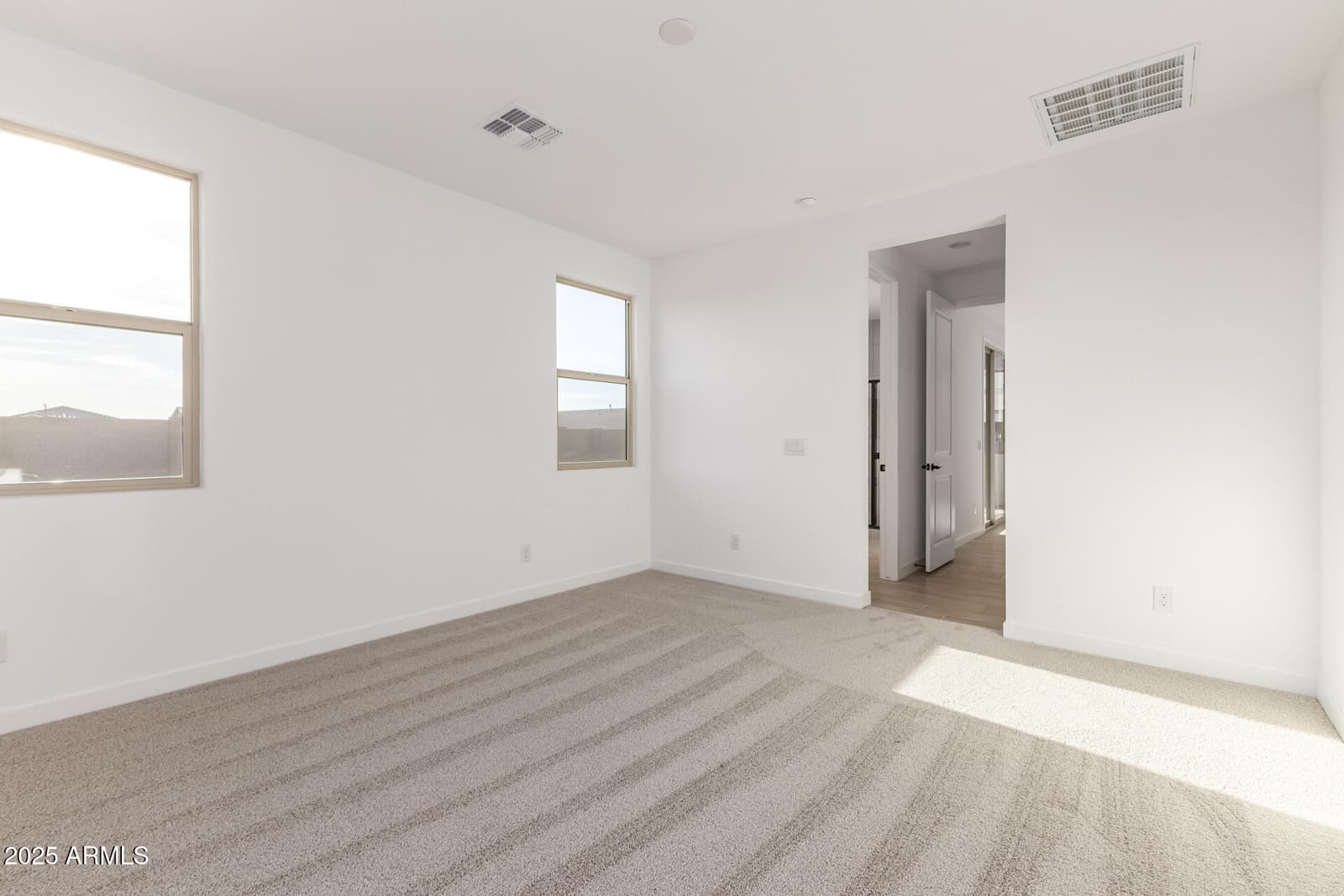 18621 E HELIAN Drive, Gold Canyon, AZ 85118 — photo 12 of 29