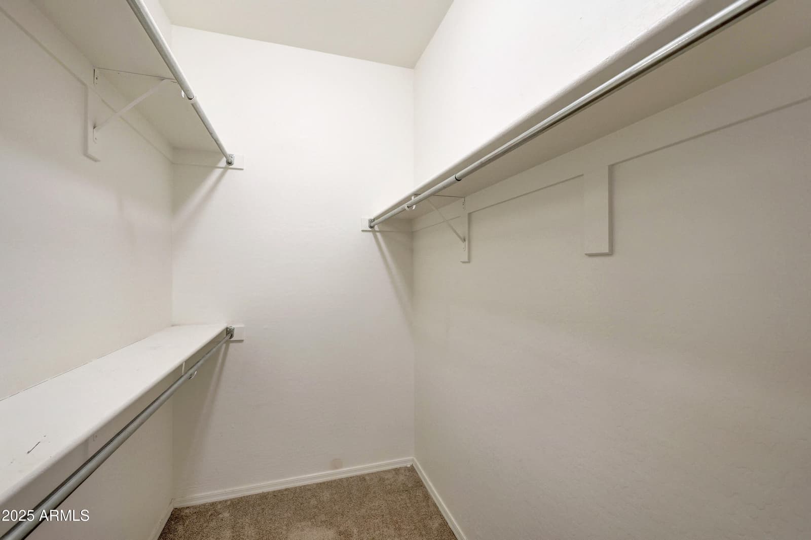 2950 W LOUISE Drive 206, Phoenix, AZ 85027 — photo 14 of 32