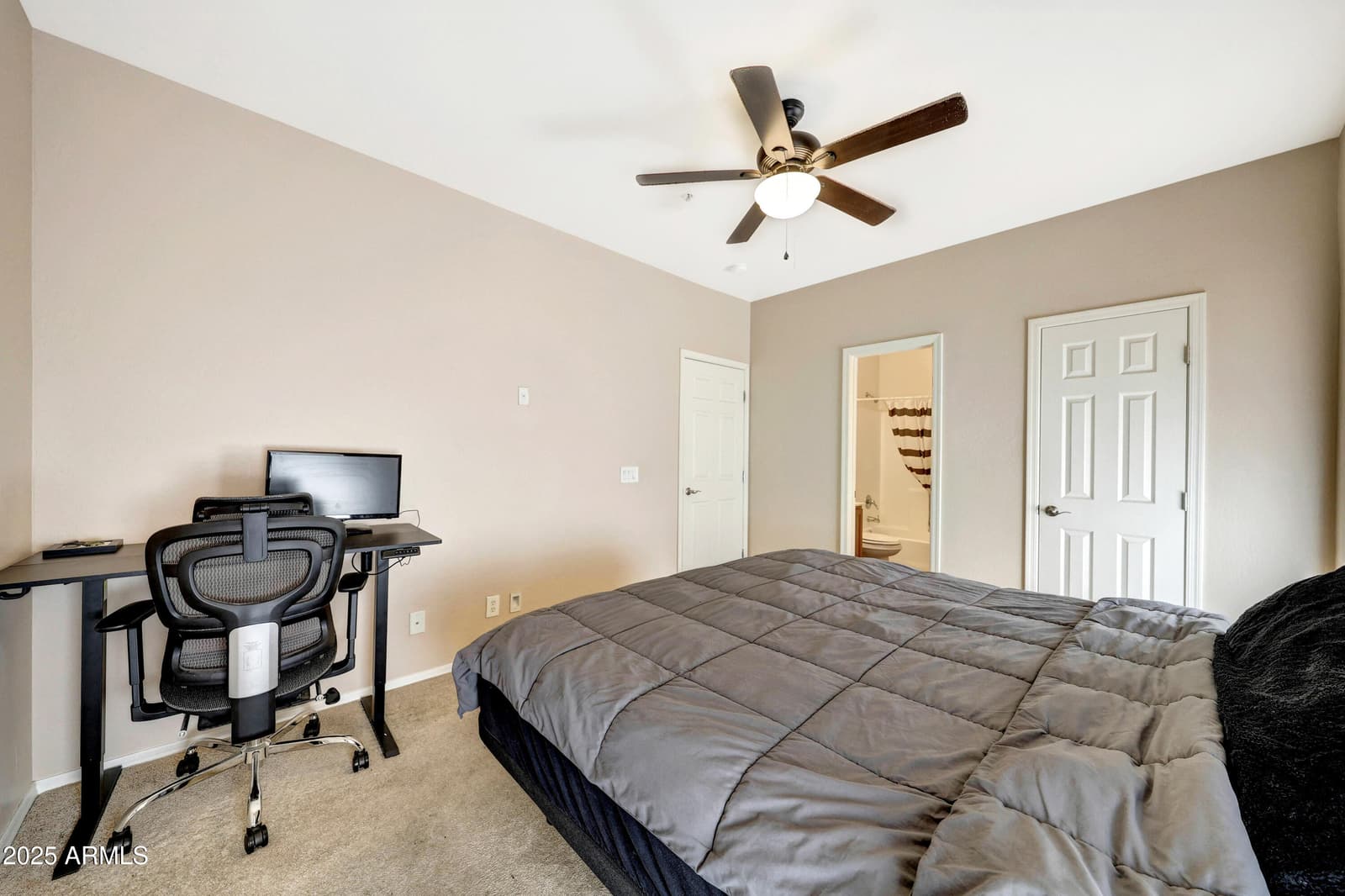 2950 W LOUISE Drive 206, Phoenix, AZ 85027 — photo 17 of 32