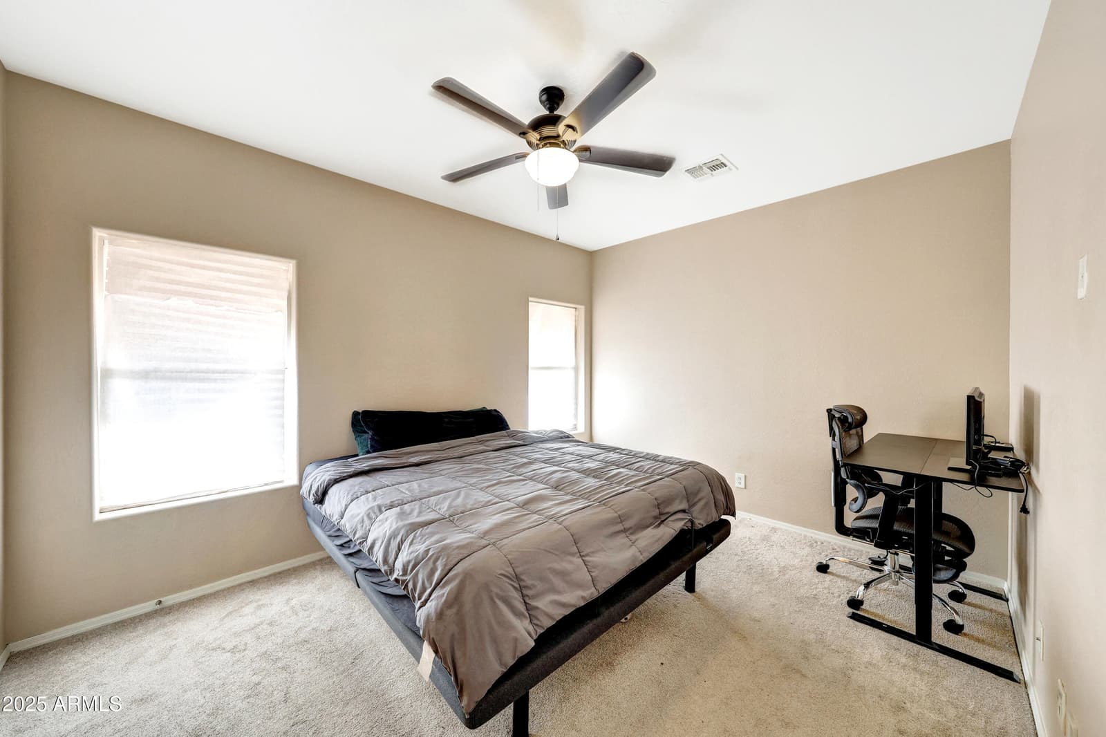 2950 W LOUISE Drive 206, Phoenix, AZ 85027 — photo 19 of 32