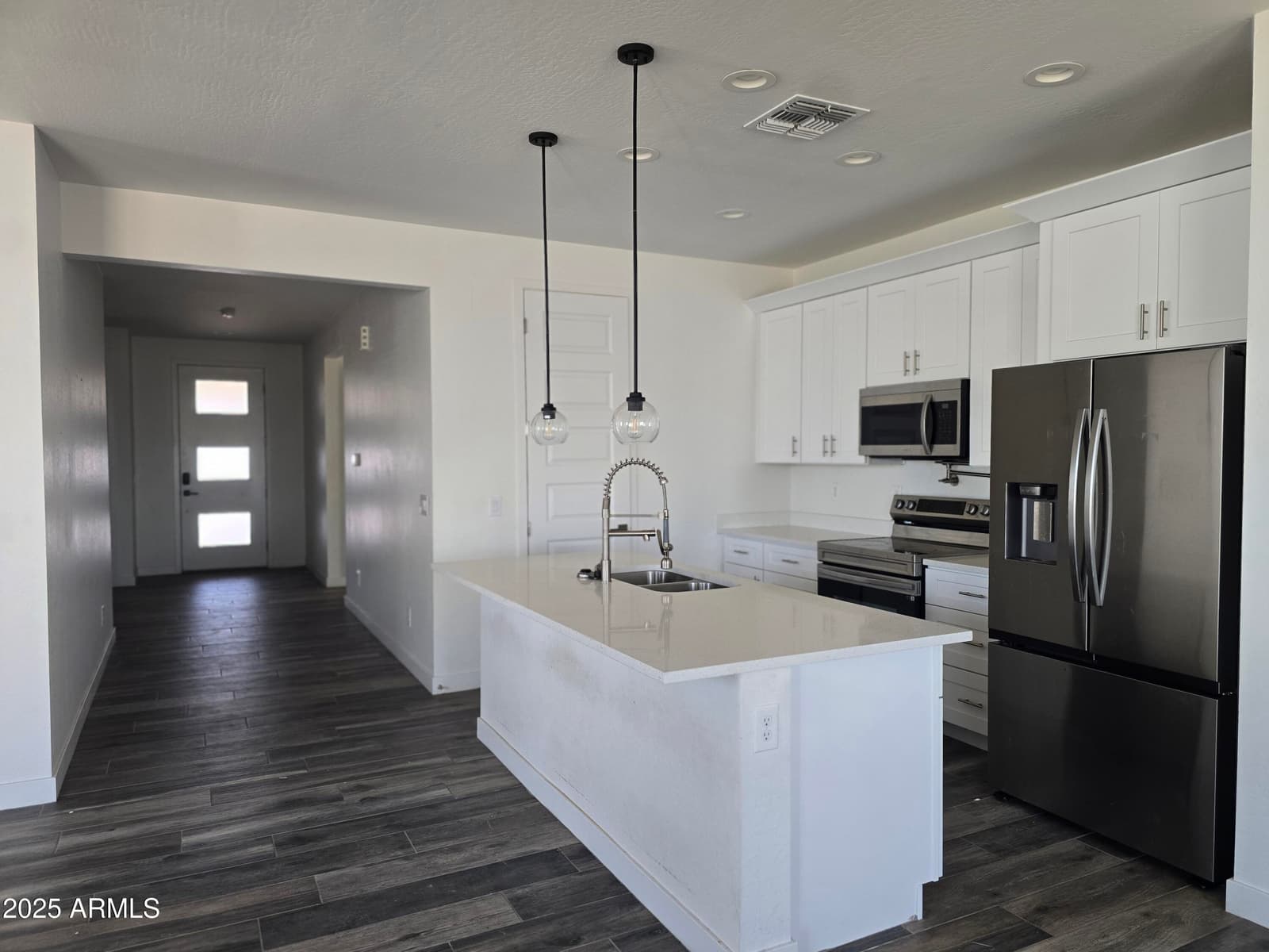3730 N COCOPA Drive, Eloy, AZ 85131 — photo 14 of 31