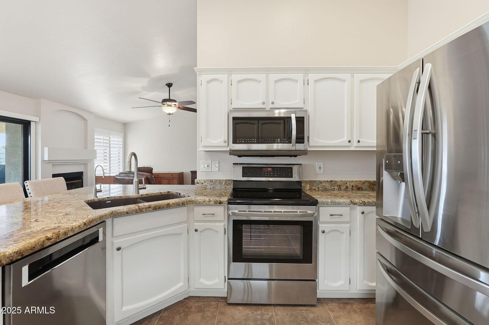 1533 N Sinova, Mesa, AZ 85205 — photo 16 of 50