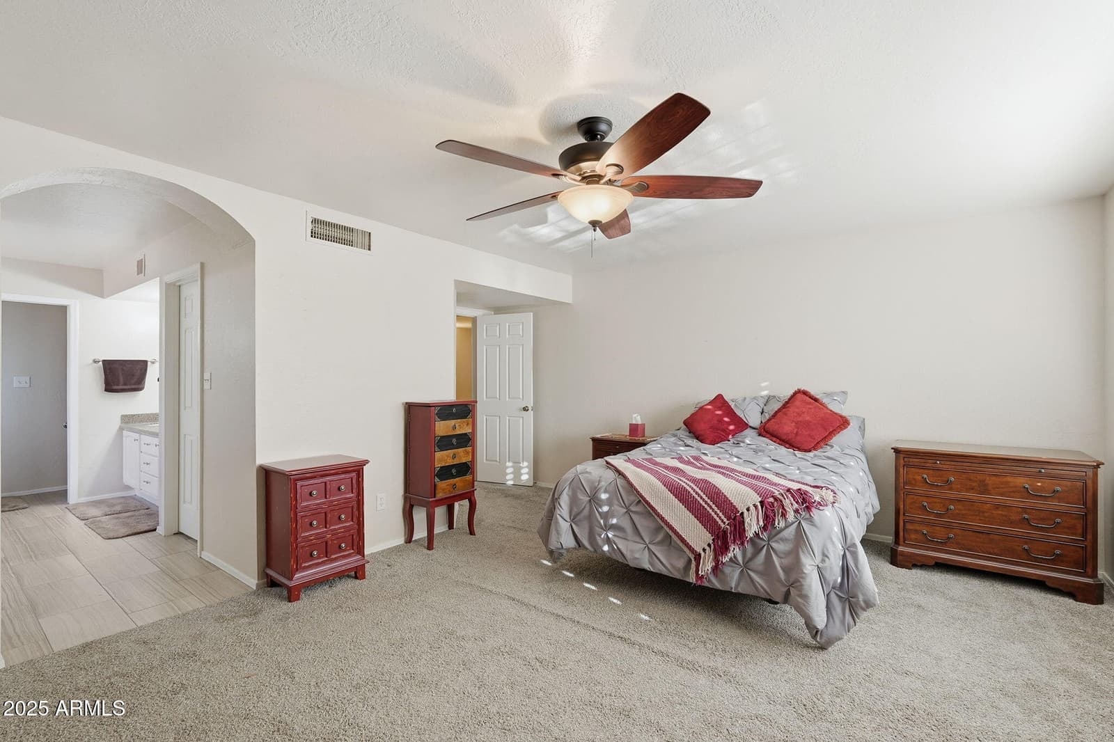 1533 N Sinova, Mesa, AZ 85205 — photo 25 of 50