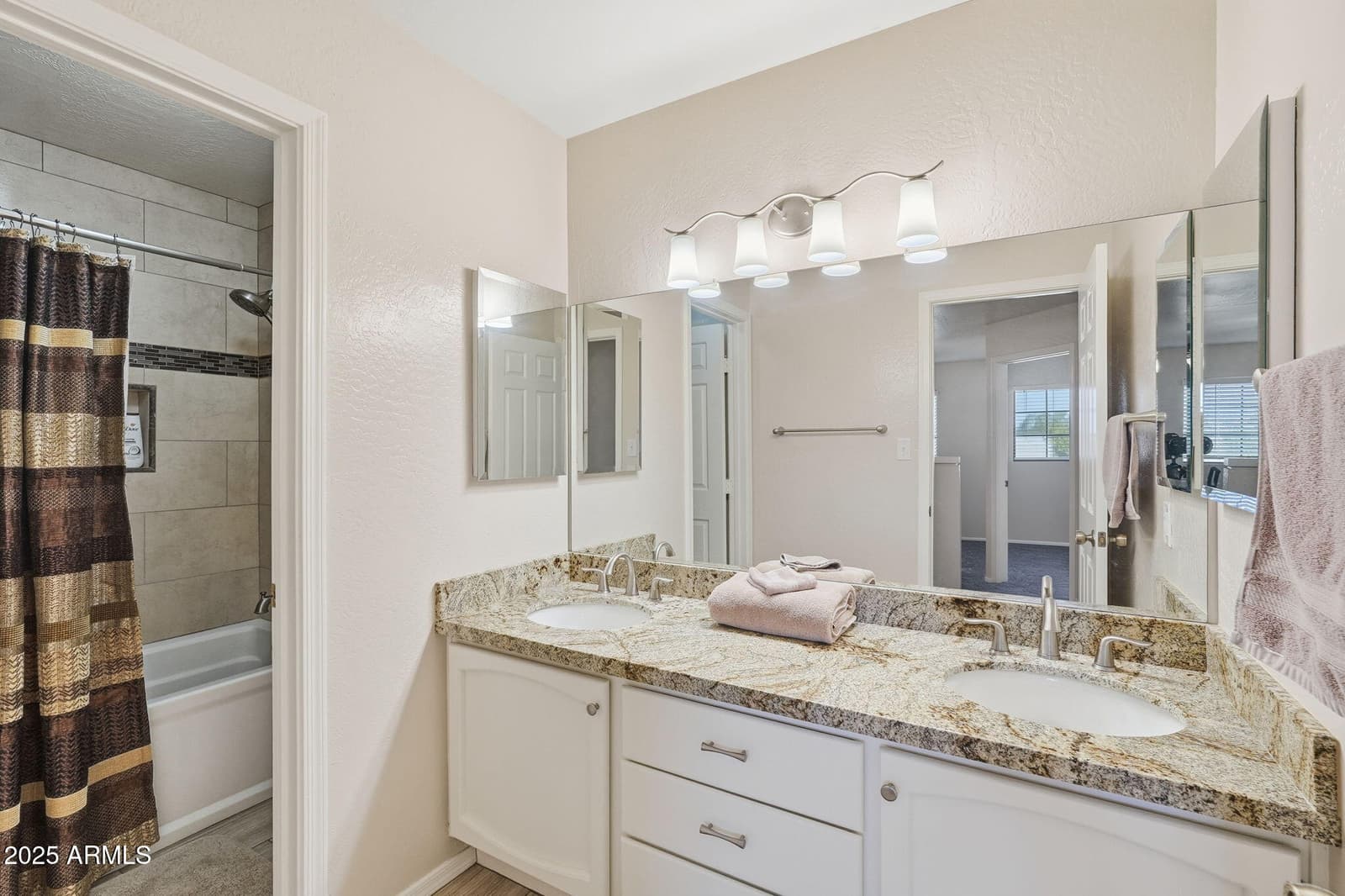 1533 N Sinova, Mesa, AZ 85205 — photo 39 of 50