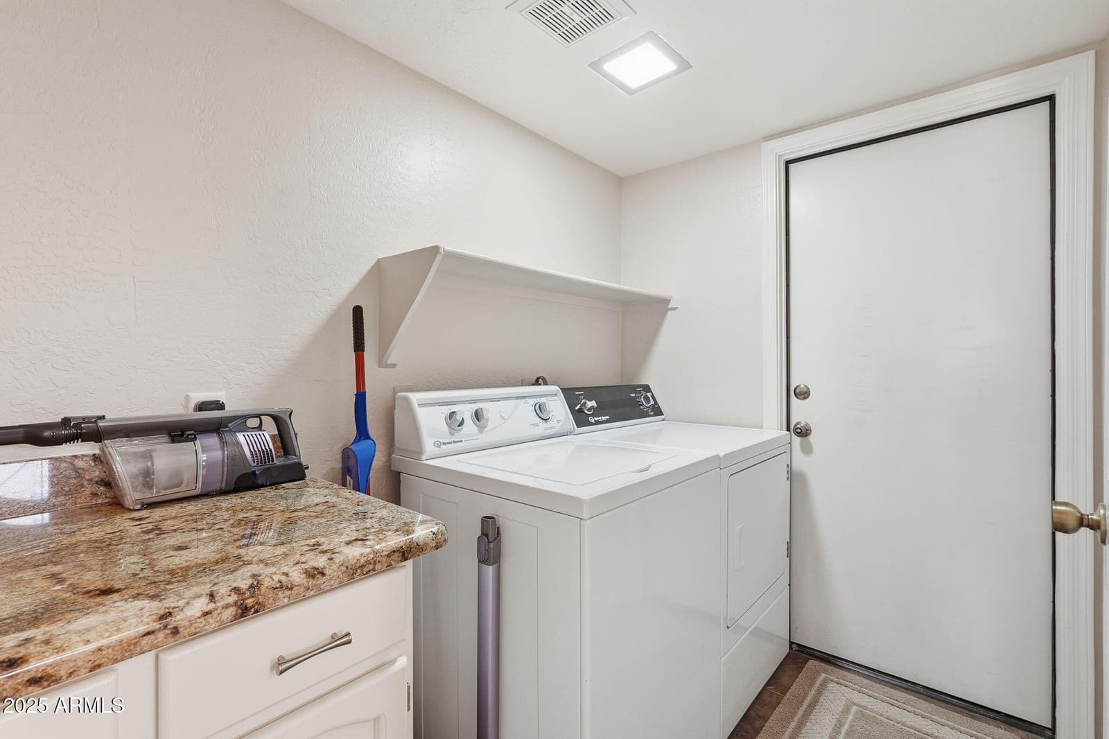 1533 N Sinova, Mesa, AZ 85205 — photo 40 of 50