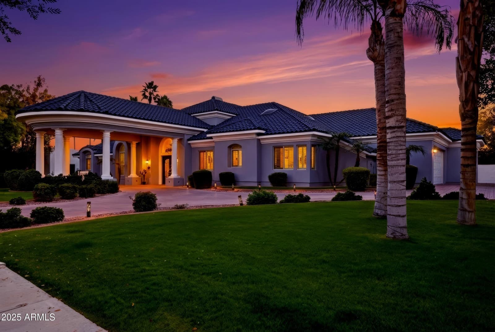 330 N CLOVERFIELD Circle, Litchfield Park, AZ 85340 — photo 4 of 68