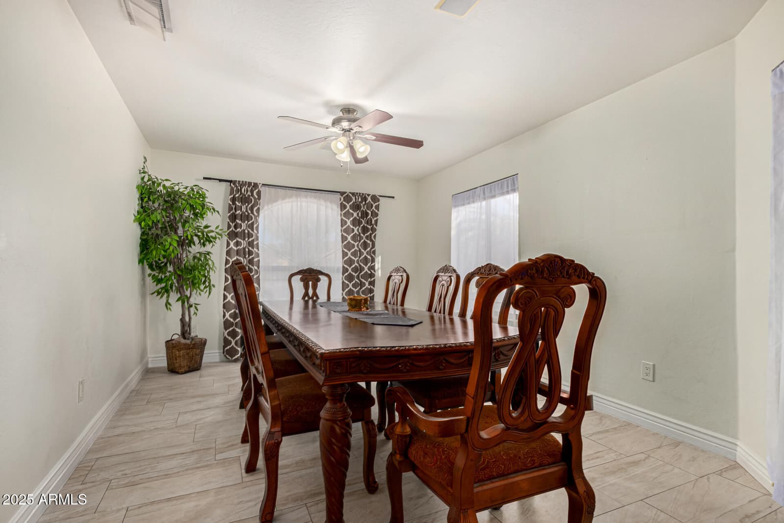 479 W DOUGLAS Avenue, Gilbert, AZ 85233 — photo 15 of 38