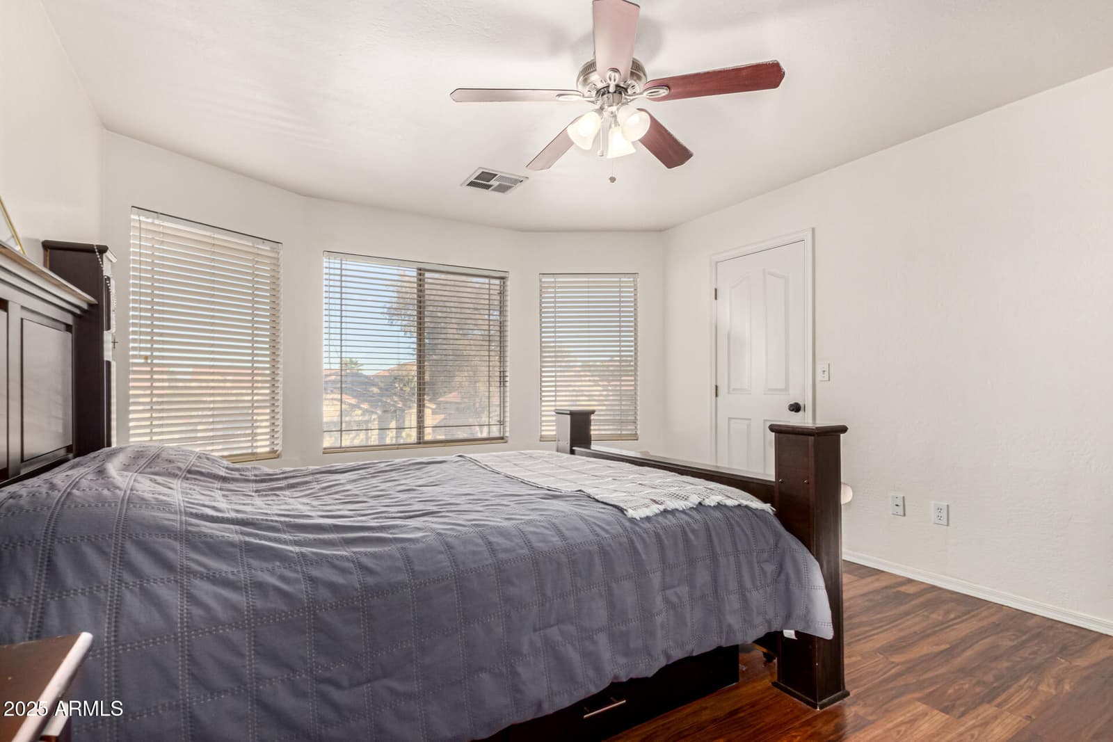 479 W DOUGLAS Avenue, Gilbert, AZ 85233 — photo 18 of 38