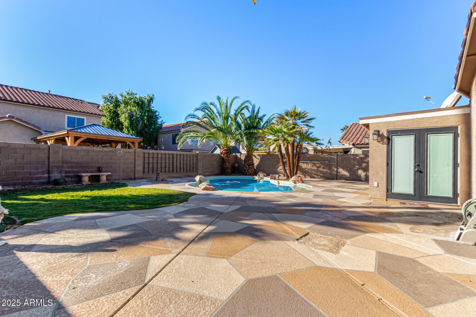 479 W DOUGLAS Avenue, Gilbert, AZ 85233 — photo 32 of 38