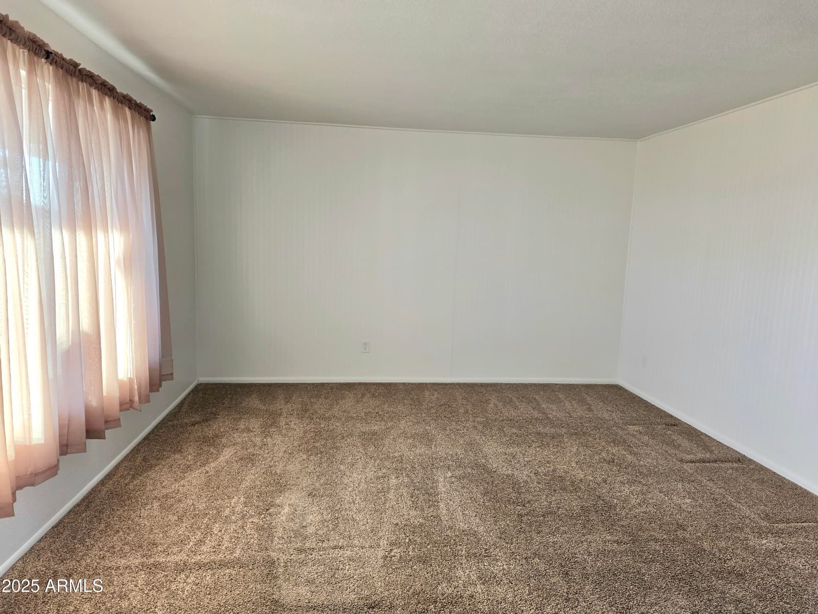 9346 W MADERO Drive, Arizona City, AZ 85123 — photo 4 of 43