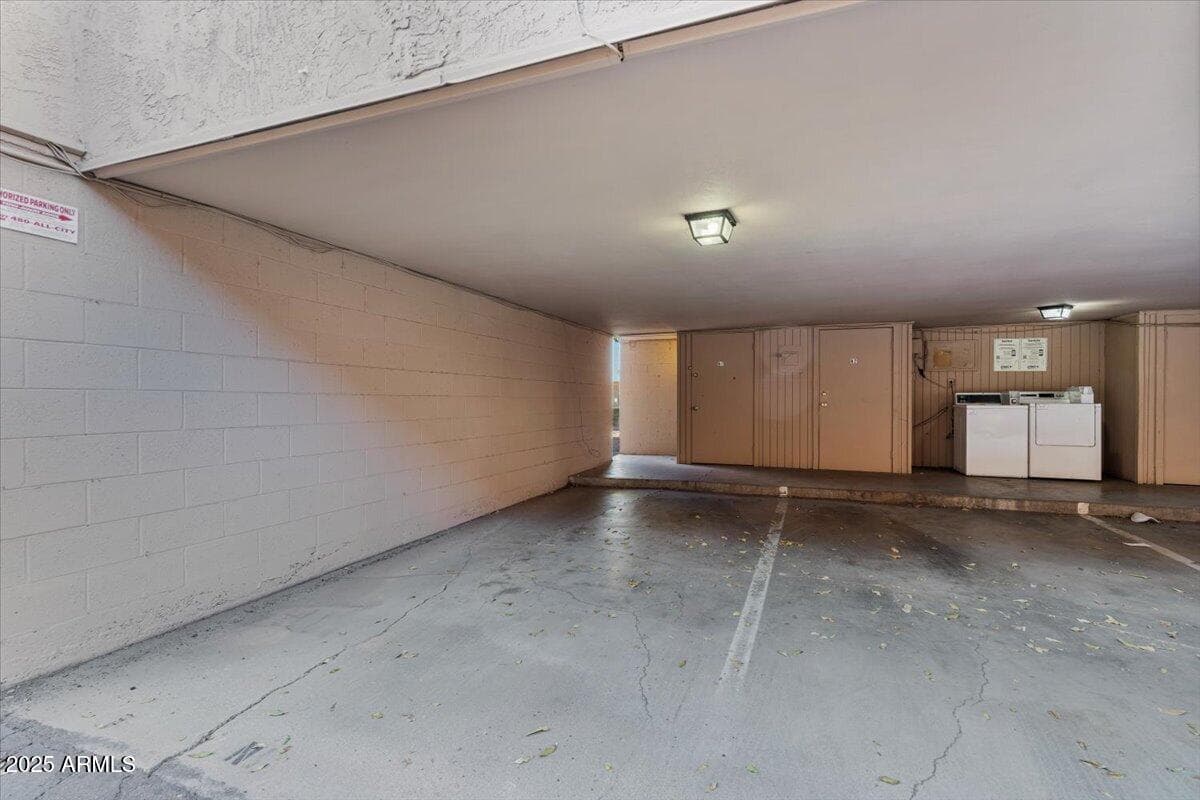 2662 E OAKLEAF Drive, Tempe, AZ 85288 — photo 18 of 20