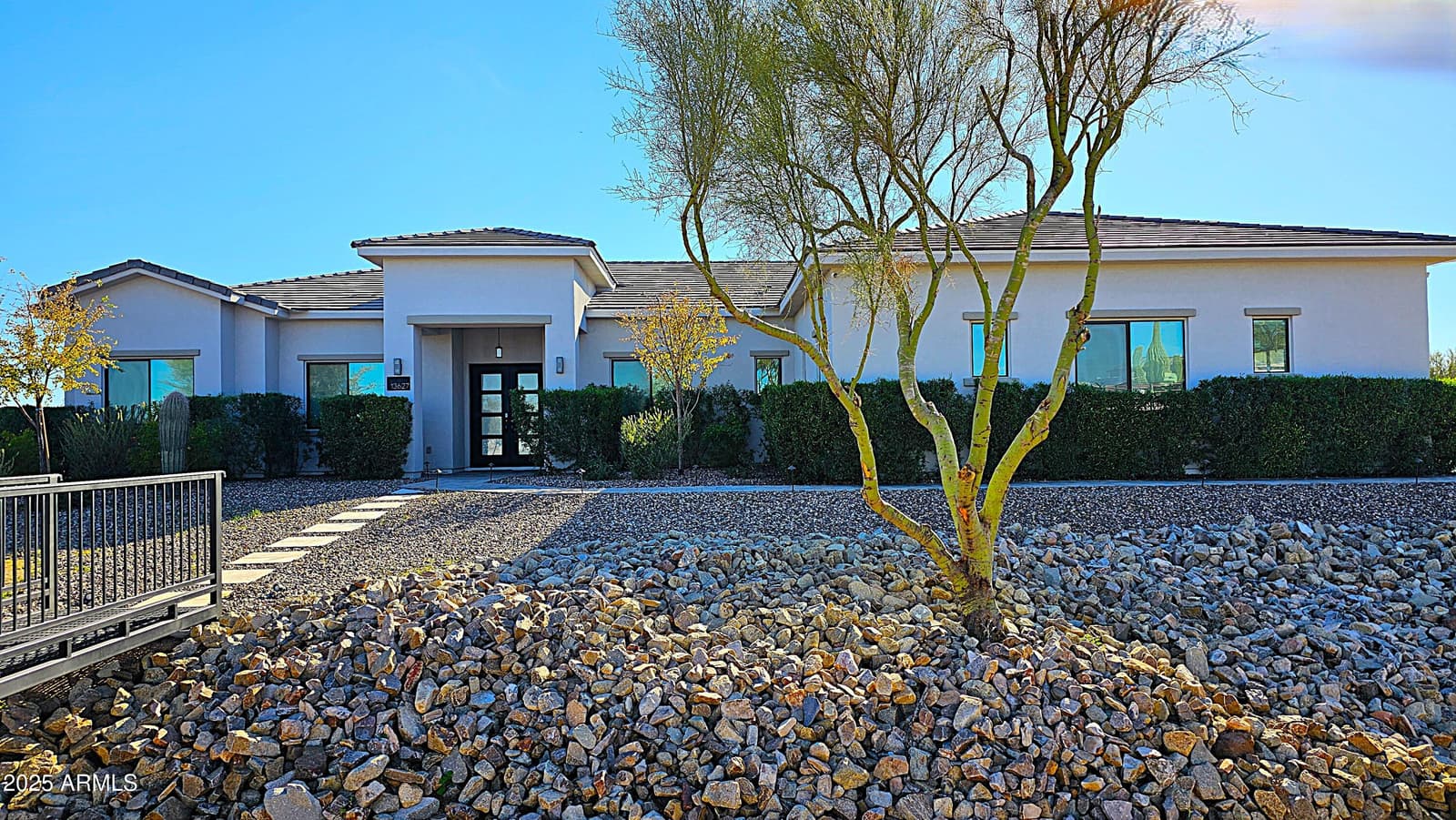 13627 E Rancho Laredo Drive, Scottsdale, AZ 85262 — photo 6 of 129