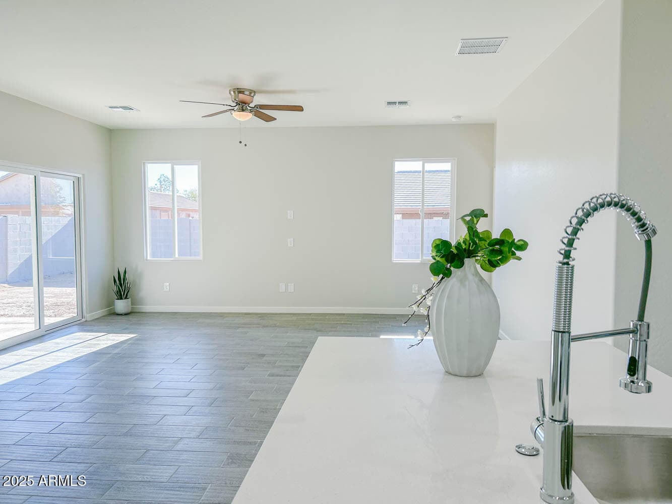 9125 W REVENTON Drive, Arizona City, AZ 85123 — photo 11 of 41