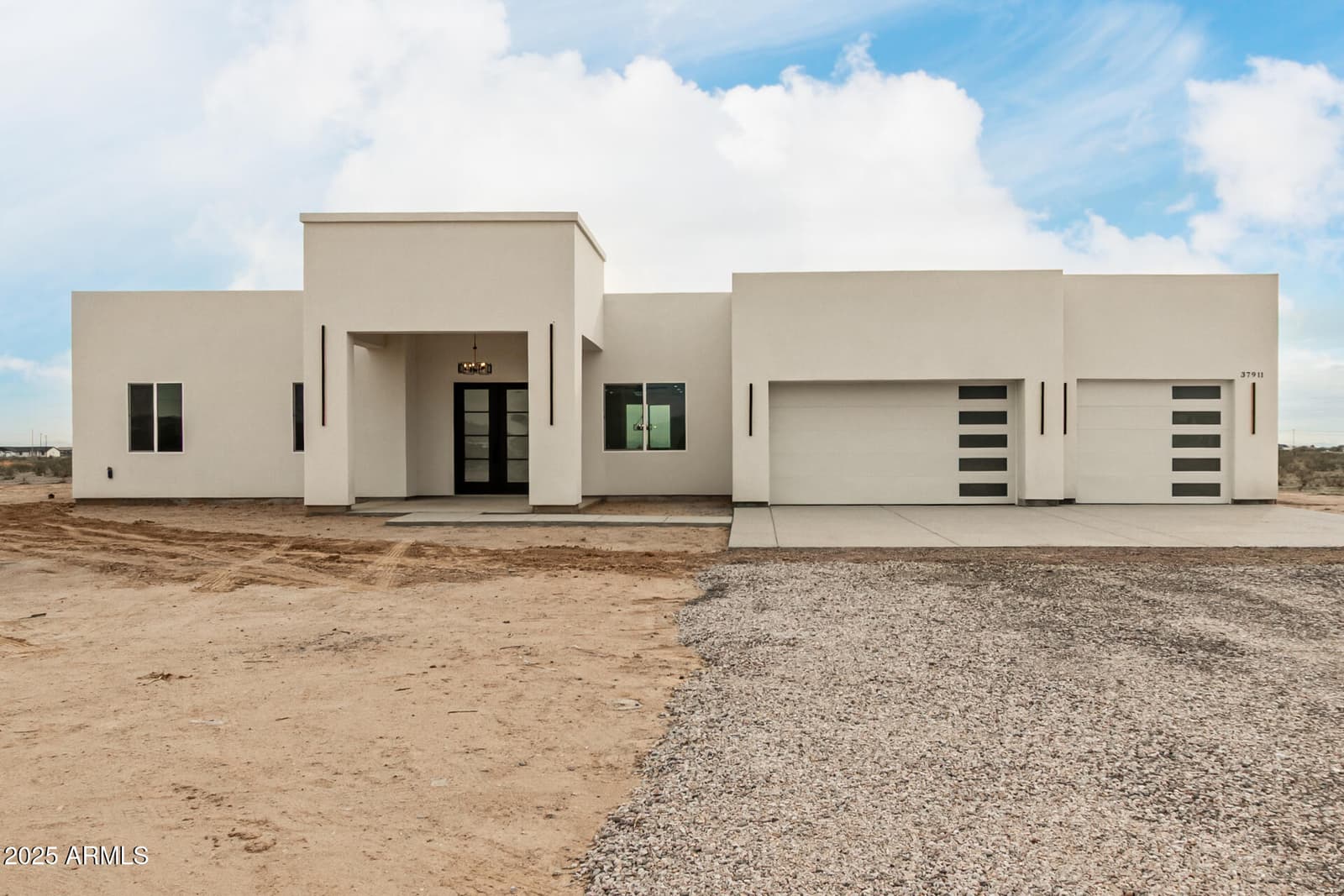 37911 W RANCHO Drive, Tonopah, AZ 85354 — photo 2 of 37