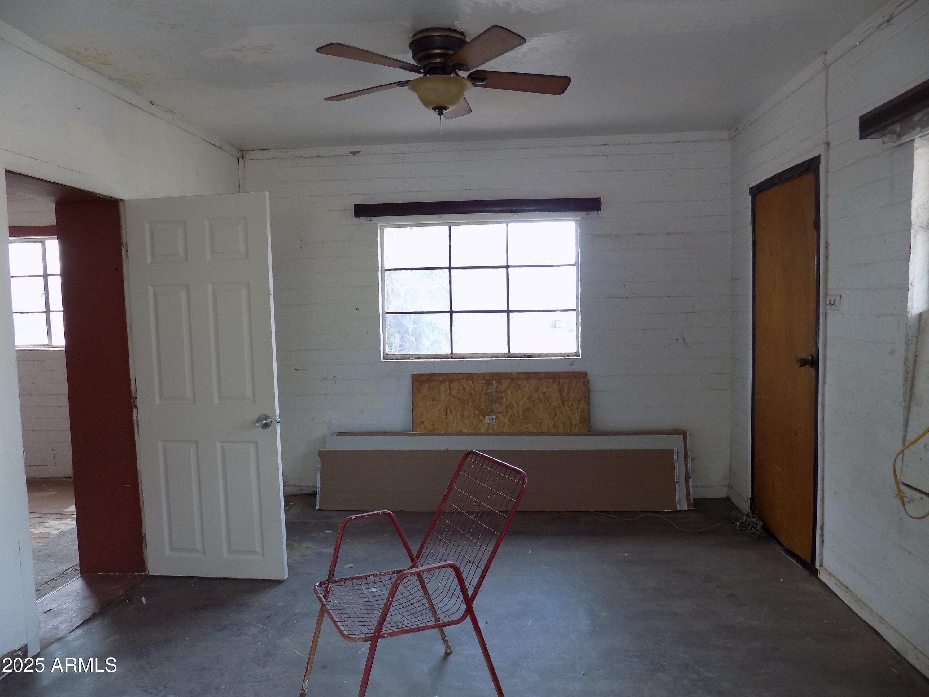 571 W PORPHYRY Street, Superior, AZ 85173 — photo 9 of 29