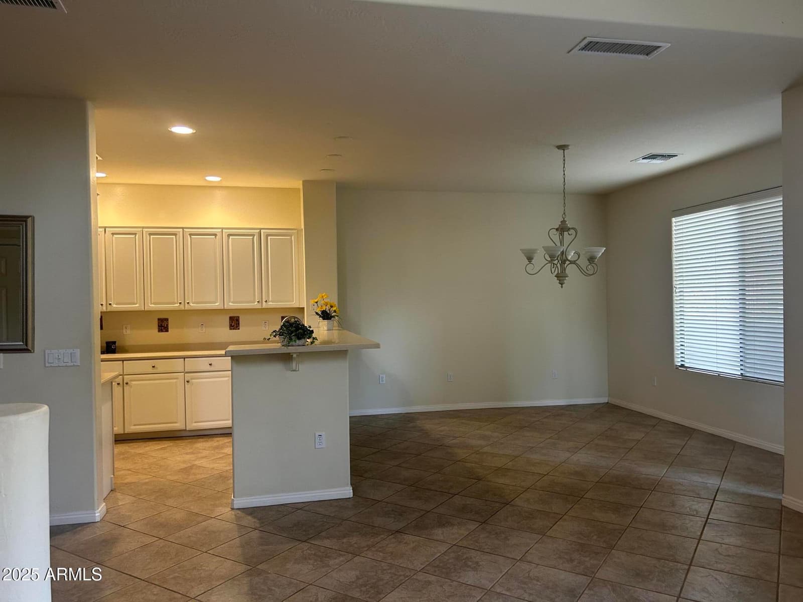 3131 E LEGACY Drive 1002, Phoenix, AZ 85042 — photo 24 of 40