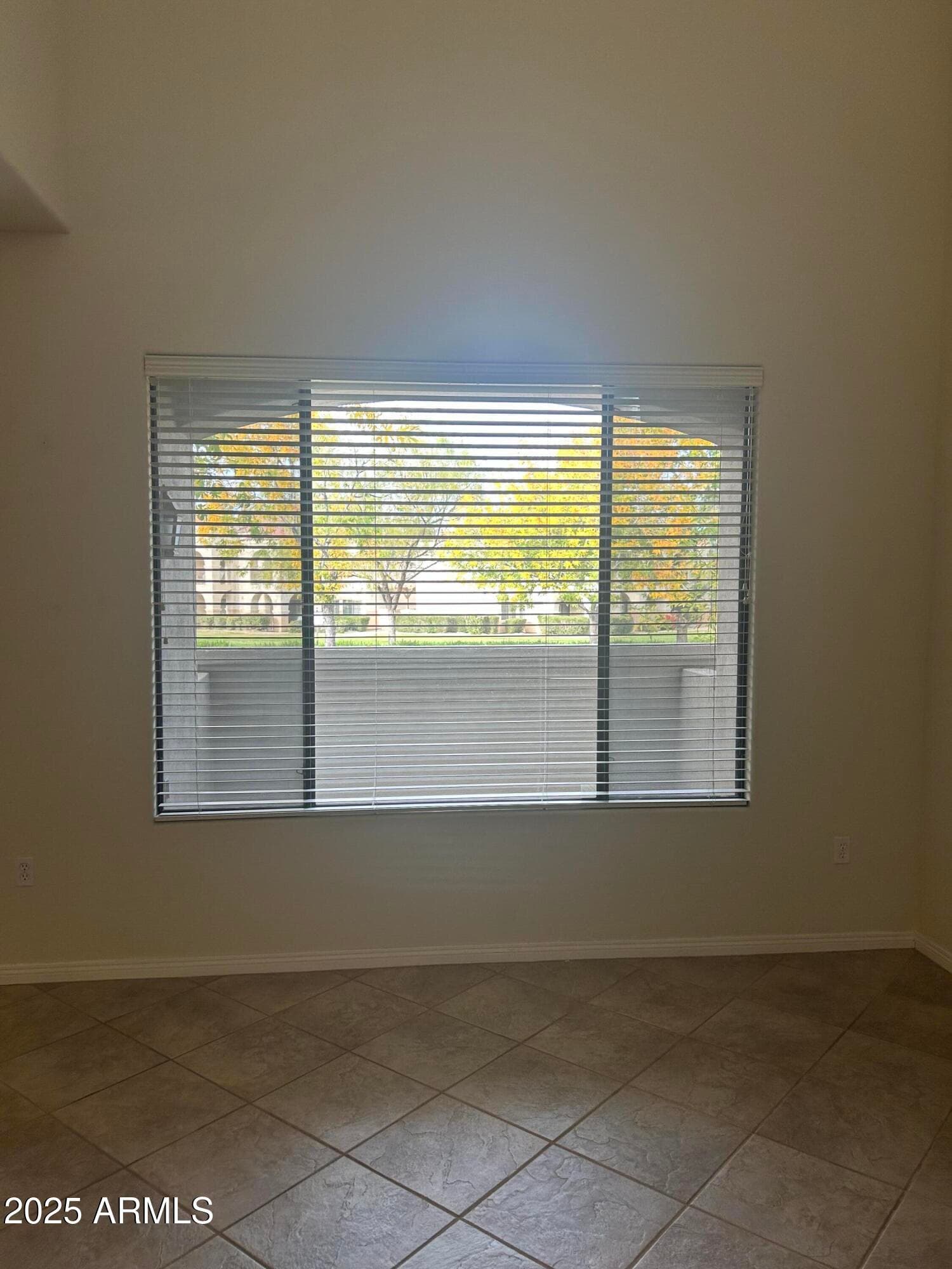 3131 E LEGACY Drive 1002, Phoenix, AZ 85042 — photo 10 of 40