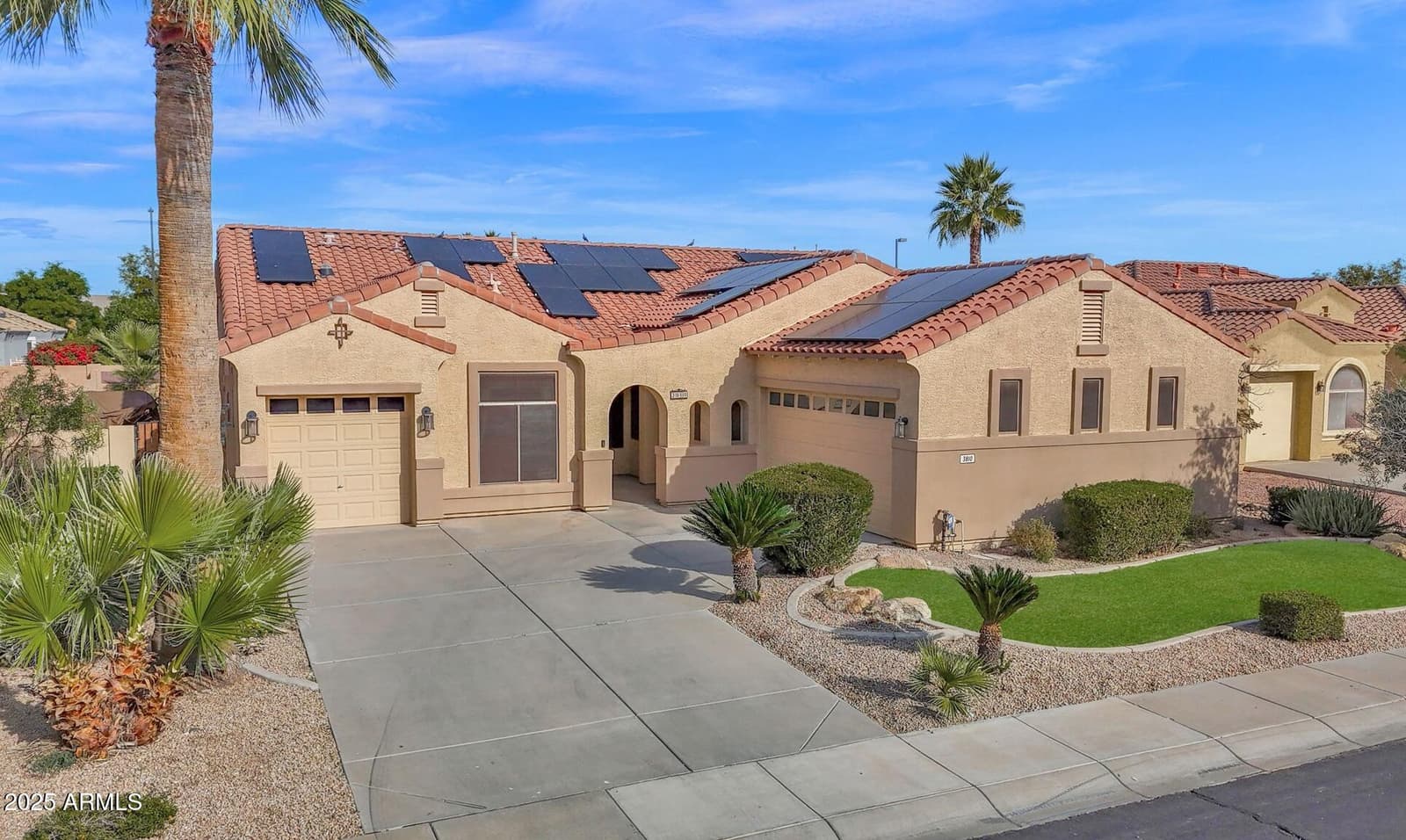 3810 E LATHAM Court, Gilbert, AZ 85297 — photo 1 of 54