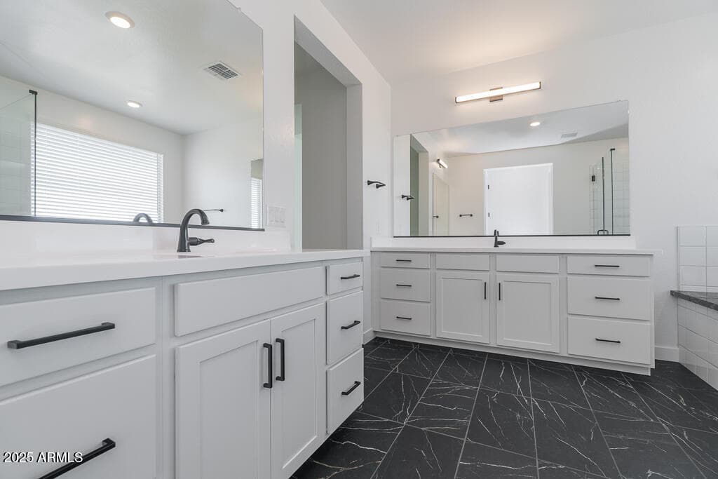 445 E La Estela Lane, San Tan Valley, AZ 85140 — photo 11 of 22
