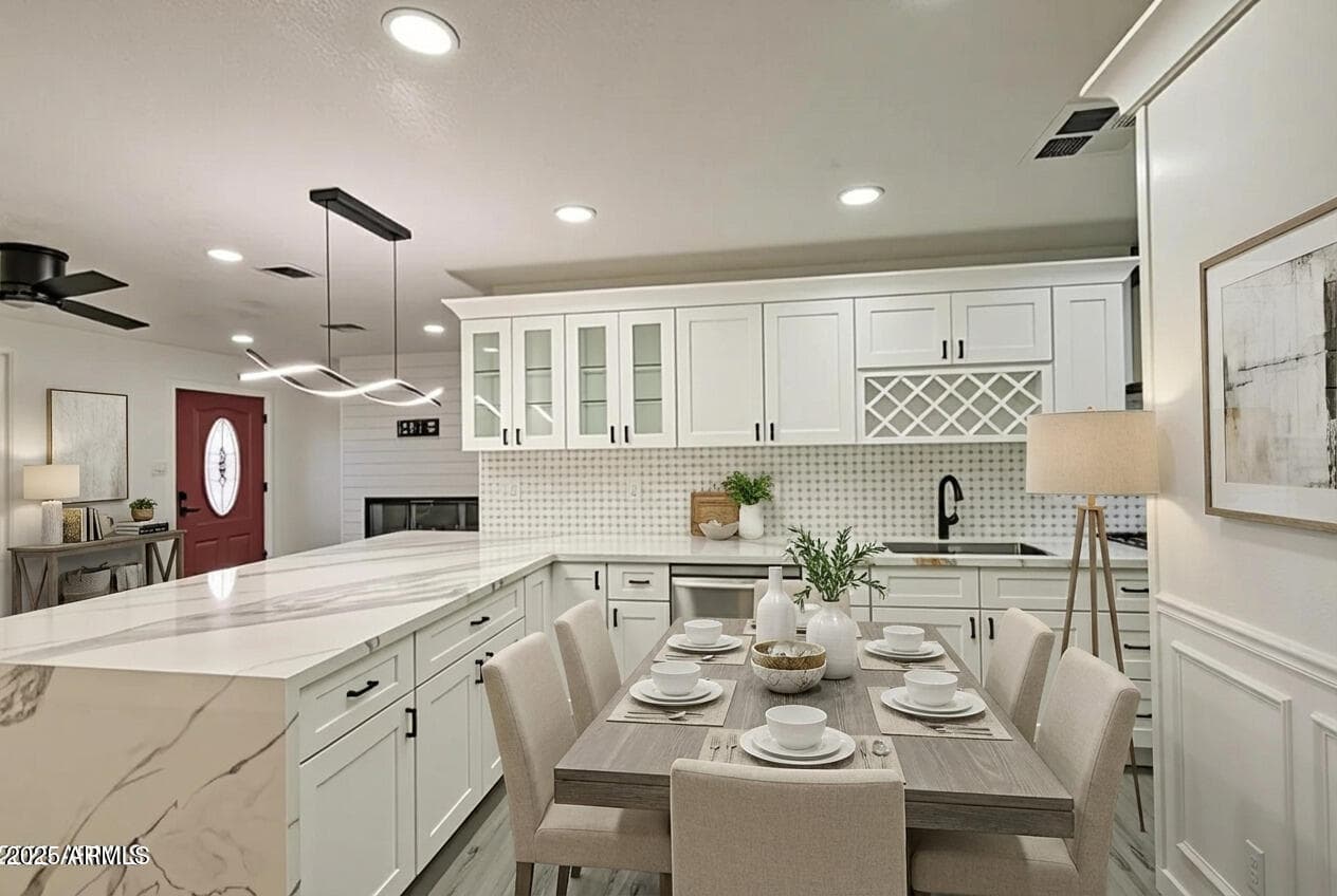314 W Monterosa Street, Phoenix, AZ 85013 — photo 9 of 40