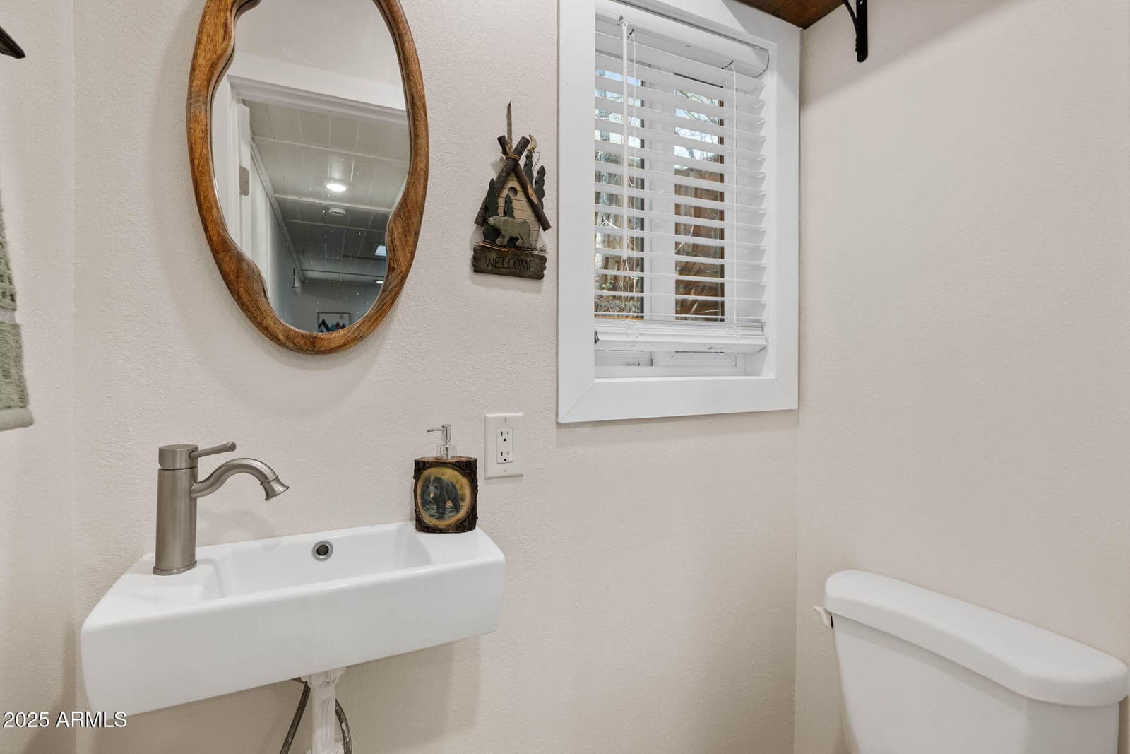 1347 W QUARTZ Road W, Prescott, AZ 86303 — photo 16 of 32