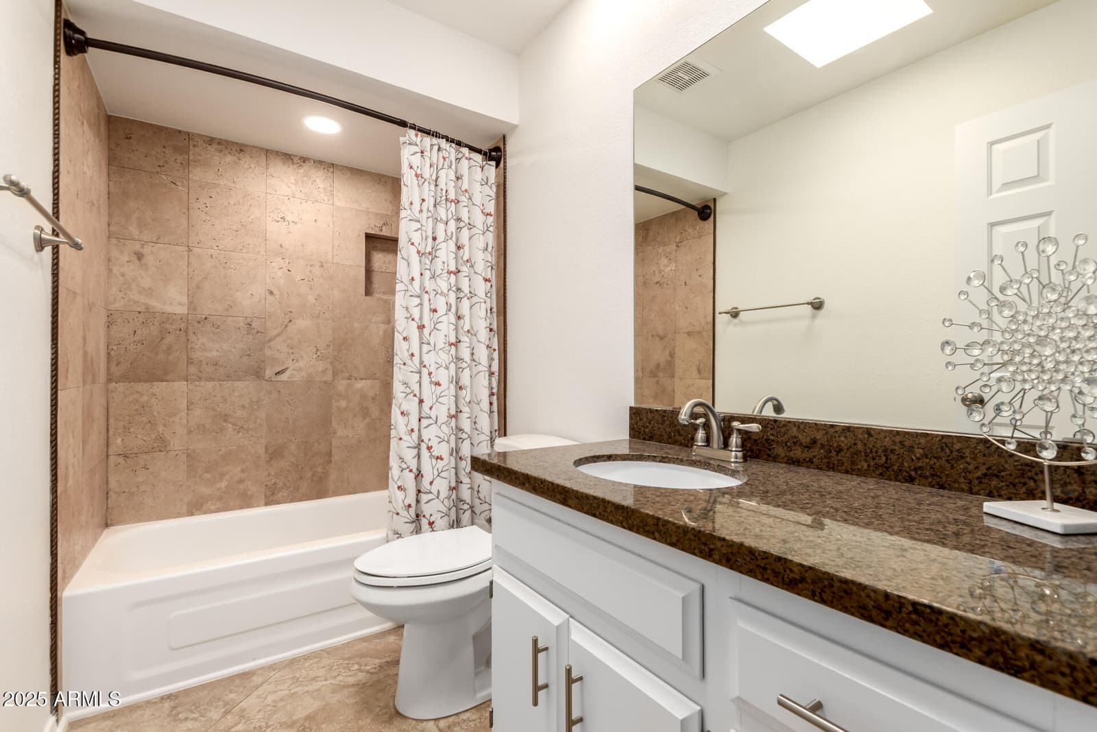 26001 S GREENCASTLE Drive, Sun Lakes, AZ 85248 — photo 14 of 40