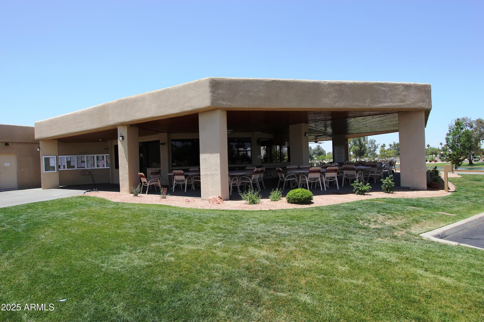 26001 S GREENCASTLE Drive, Sun Lakes, AZ 85248 — photo 32 of 40