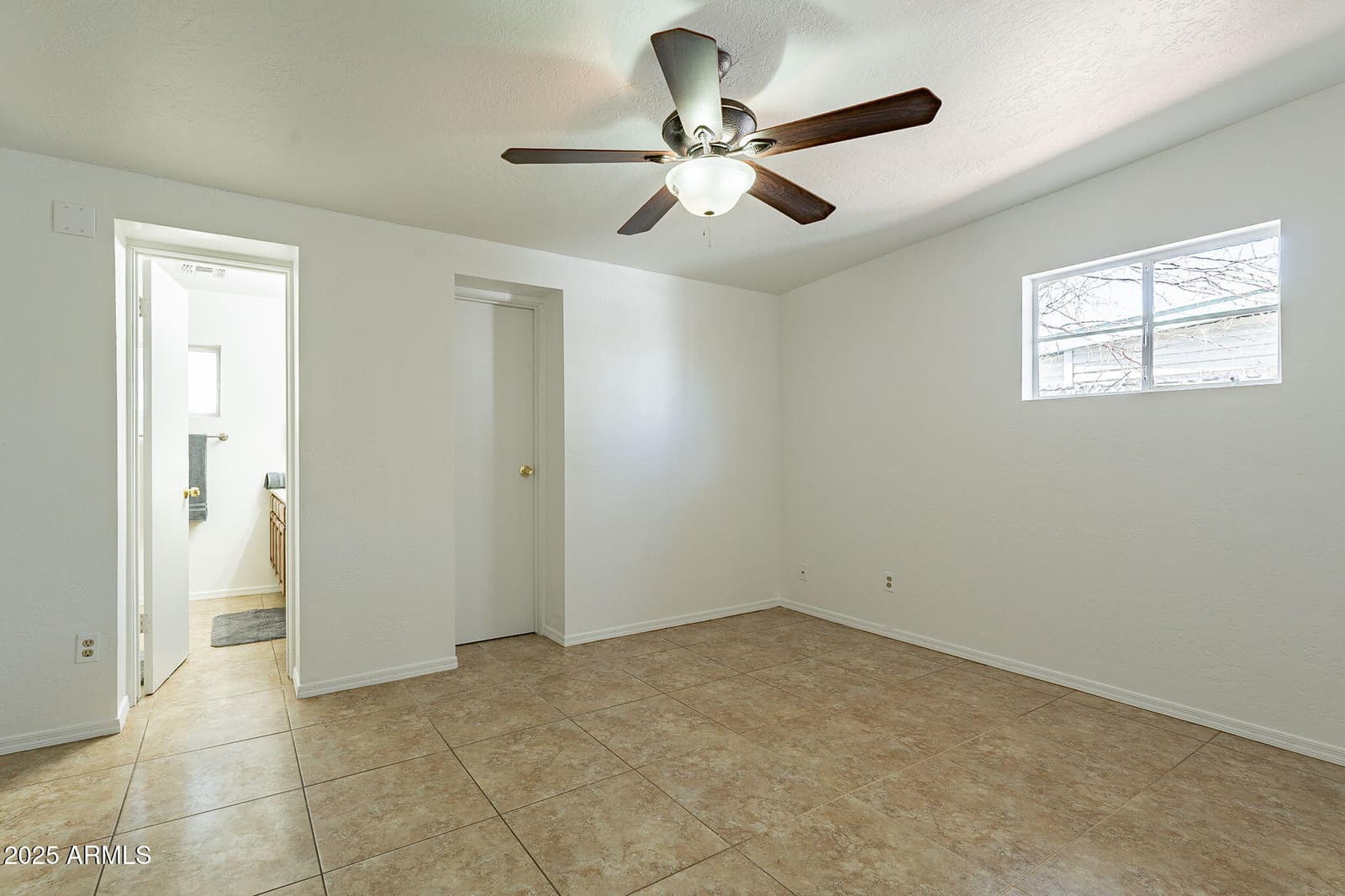 551 W HARDING Avenue, Coolidge, AZ 85128 — photo 12 of 51