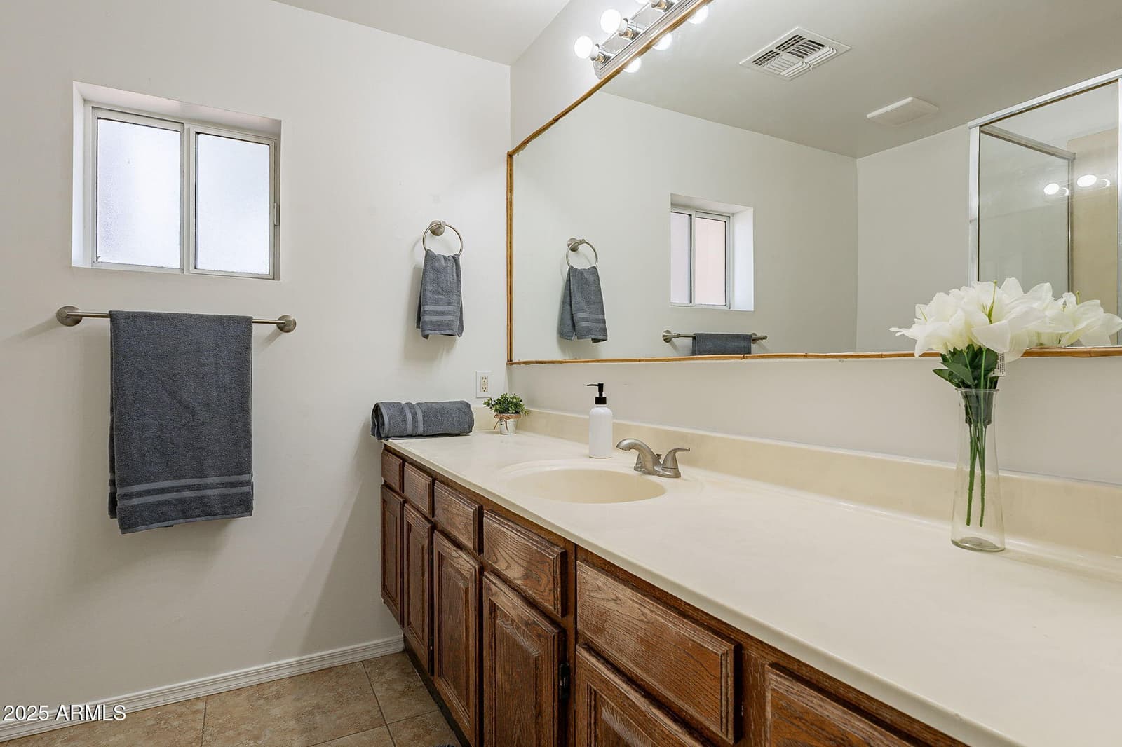 551 W HARDING Avenue, Coolidge, AZ 85128 — photo 9 of 51