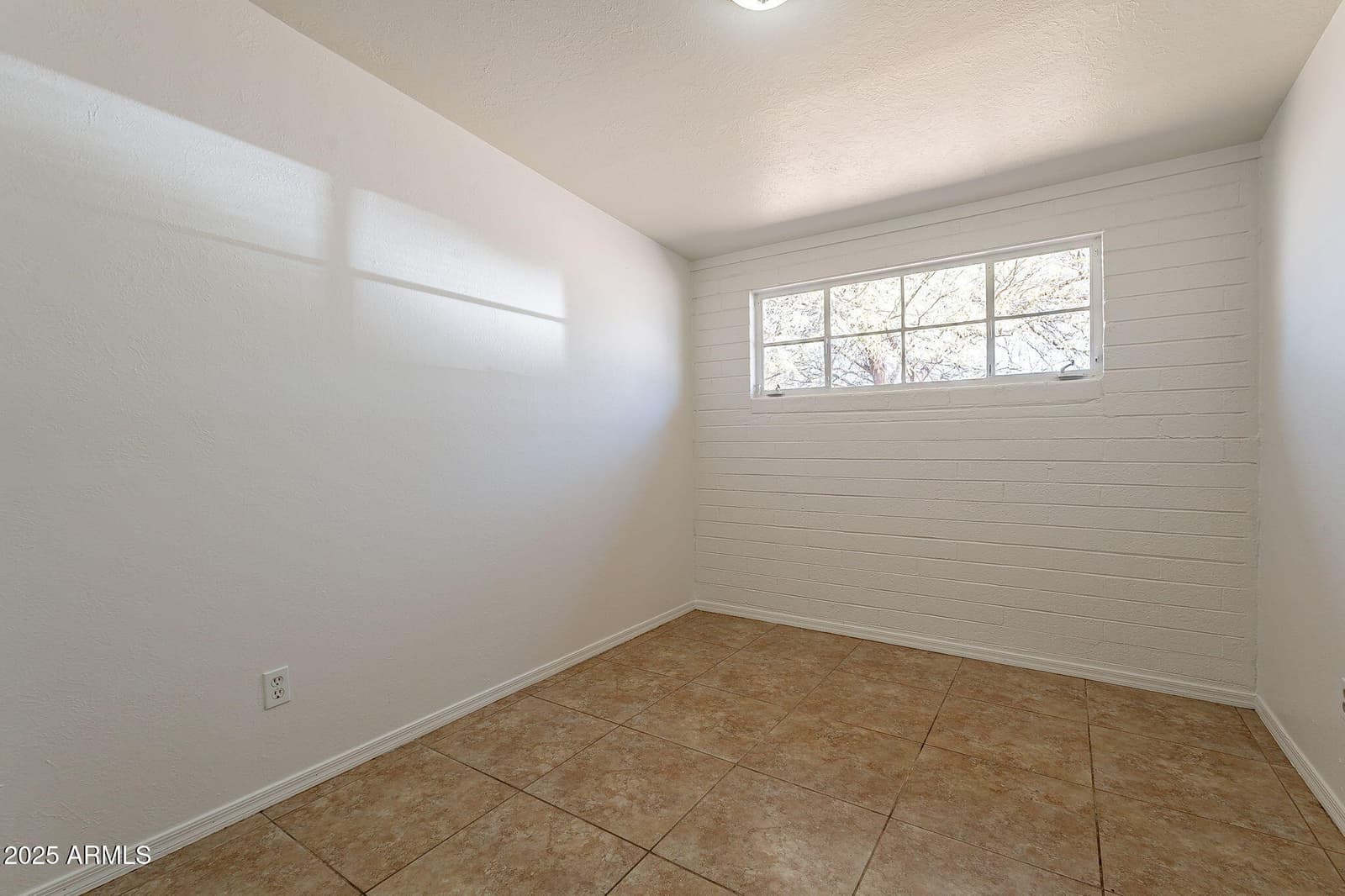551 W HARDING Avenue, Coolidge, AZ 85128 — photo 21 of 51