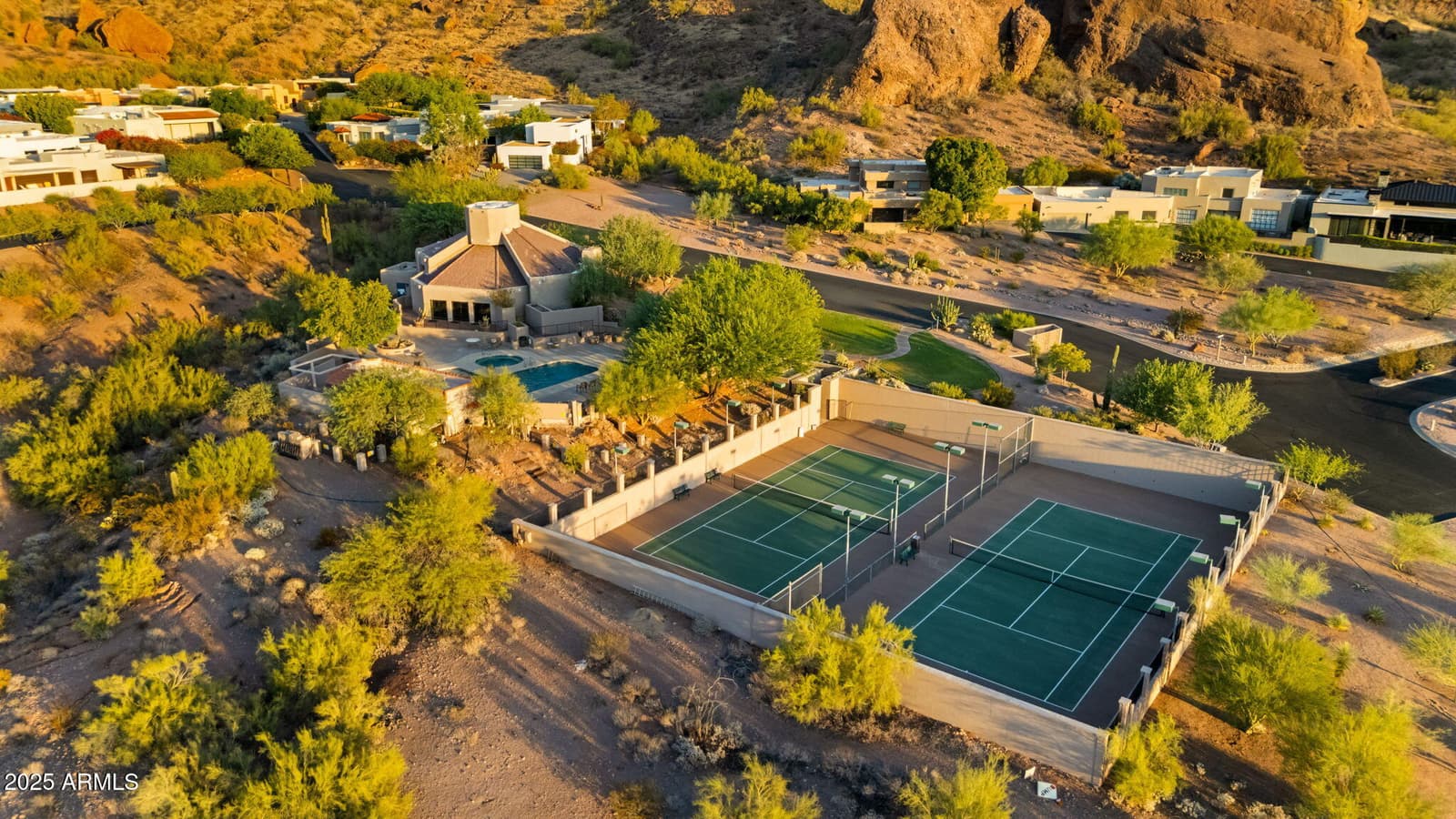 5761 N ECHO CANYON Circle, Phoenix, AZ 85018 — photo 97 of 100