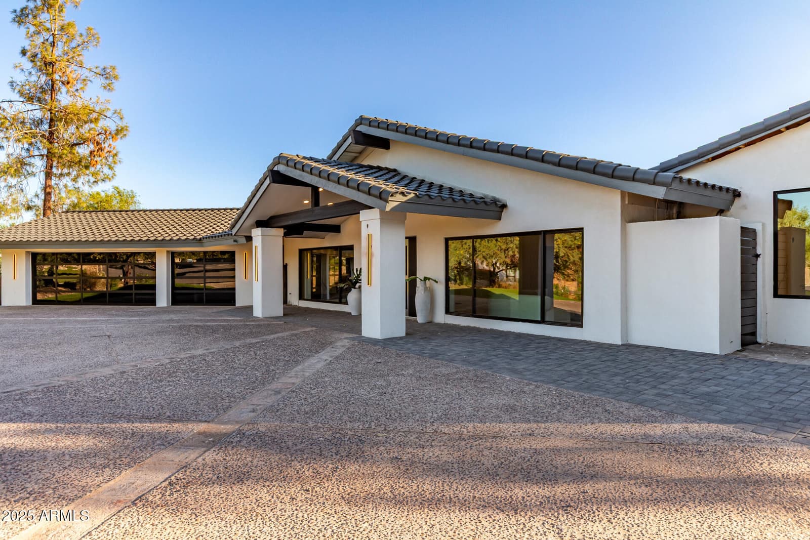 3301 E ROVEY Avenue, Paradise Valley, AZ 85253 — photo 5 of 105