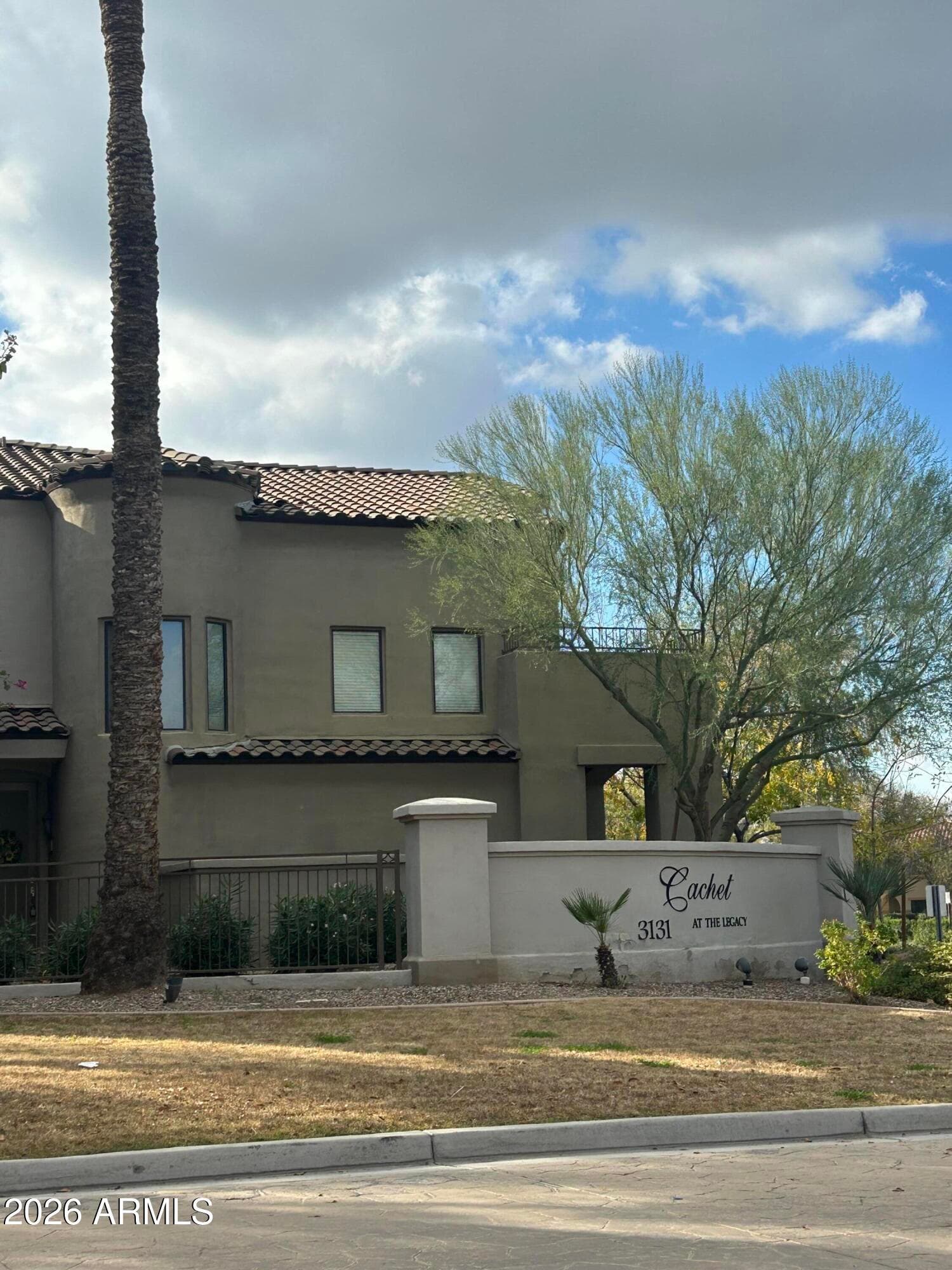3131 E LEGACY Drive 1002, Phoenix, AZ 85042 — photo 2 of 40