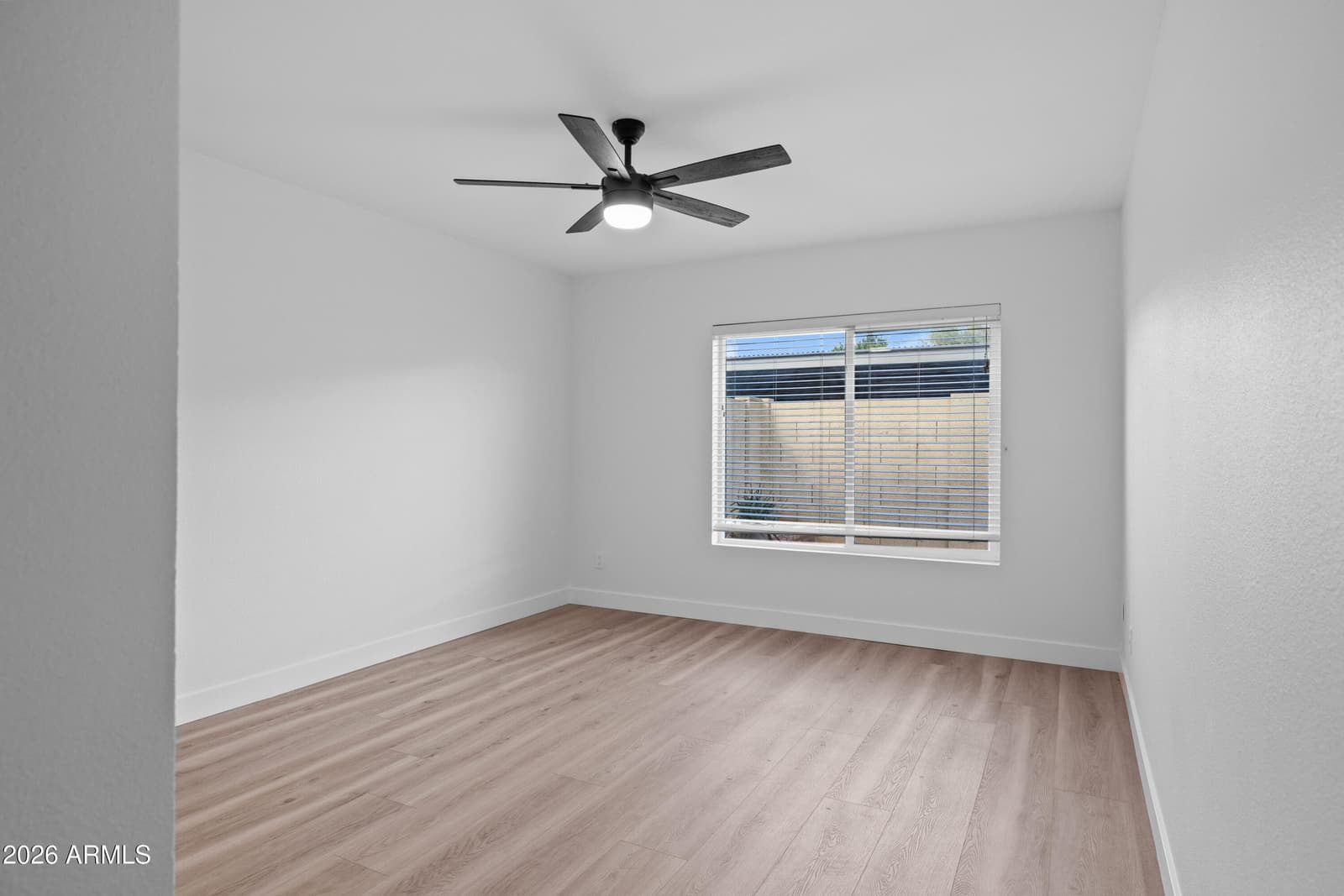 8214 E MCDONALD Drive, Scottsdale, AZ 85250 — photo 13 of 37