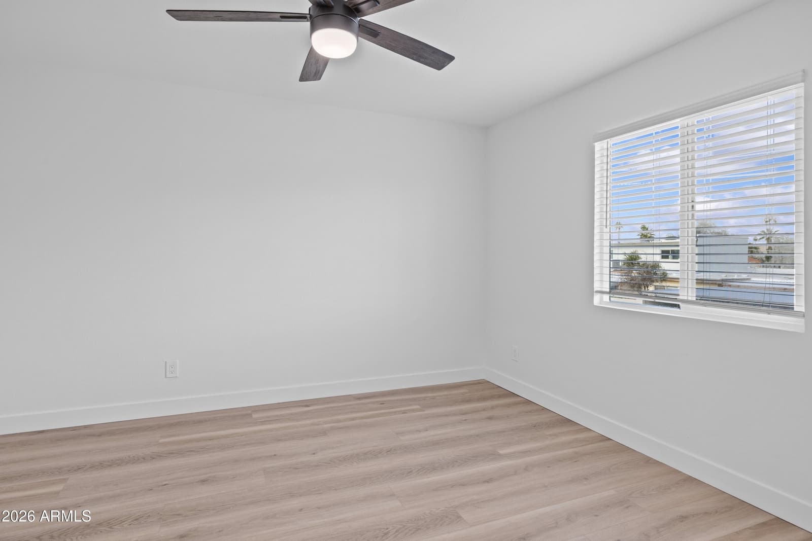 8214 E MCDONALD Drive, Scottsdale, AZ 85250 — photo 31 of 37