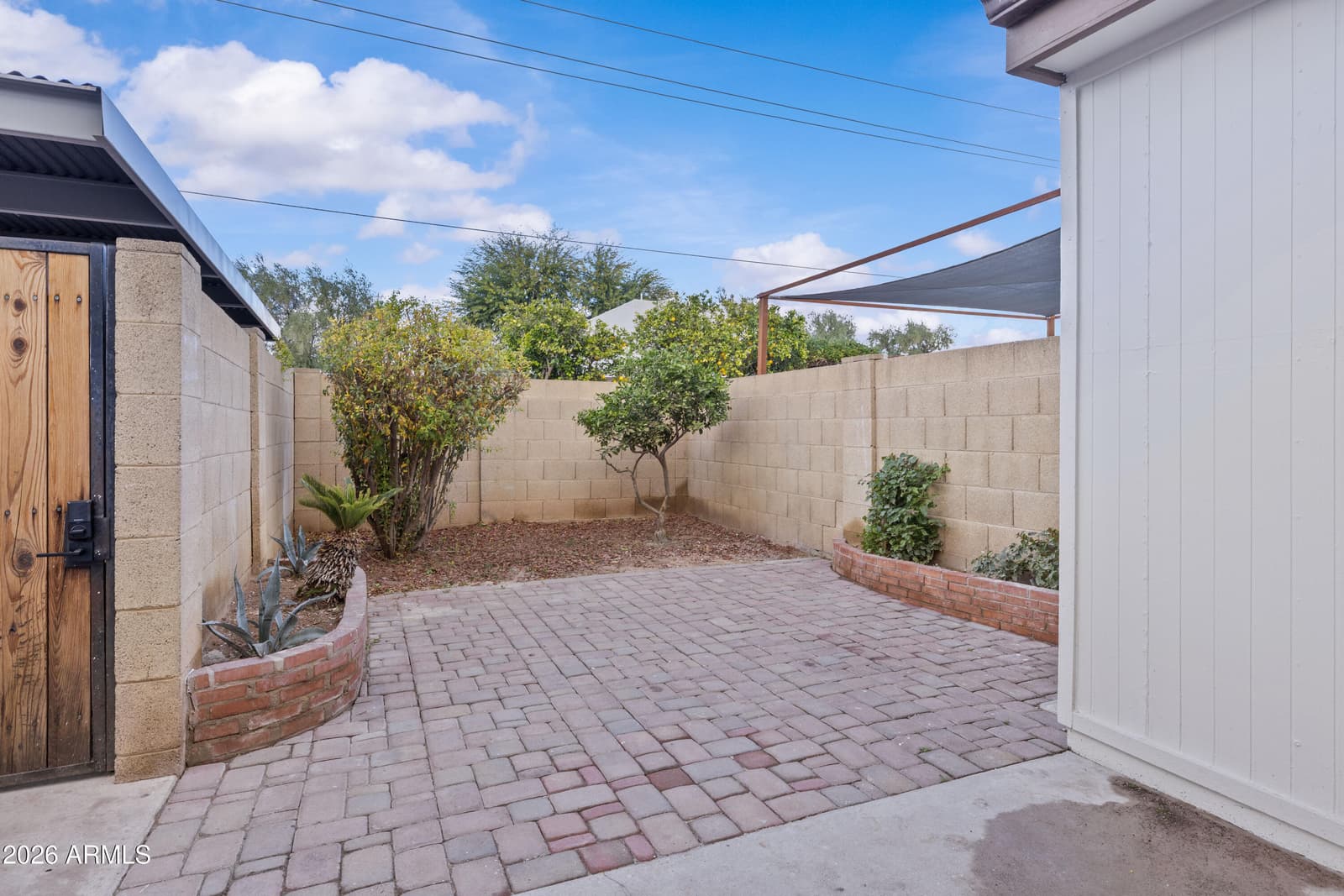 8214 E MCDONALD Drive, Scottsdale, AZ 85250 — photo 33 of 37