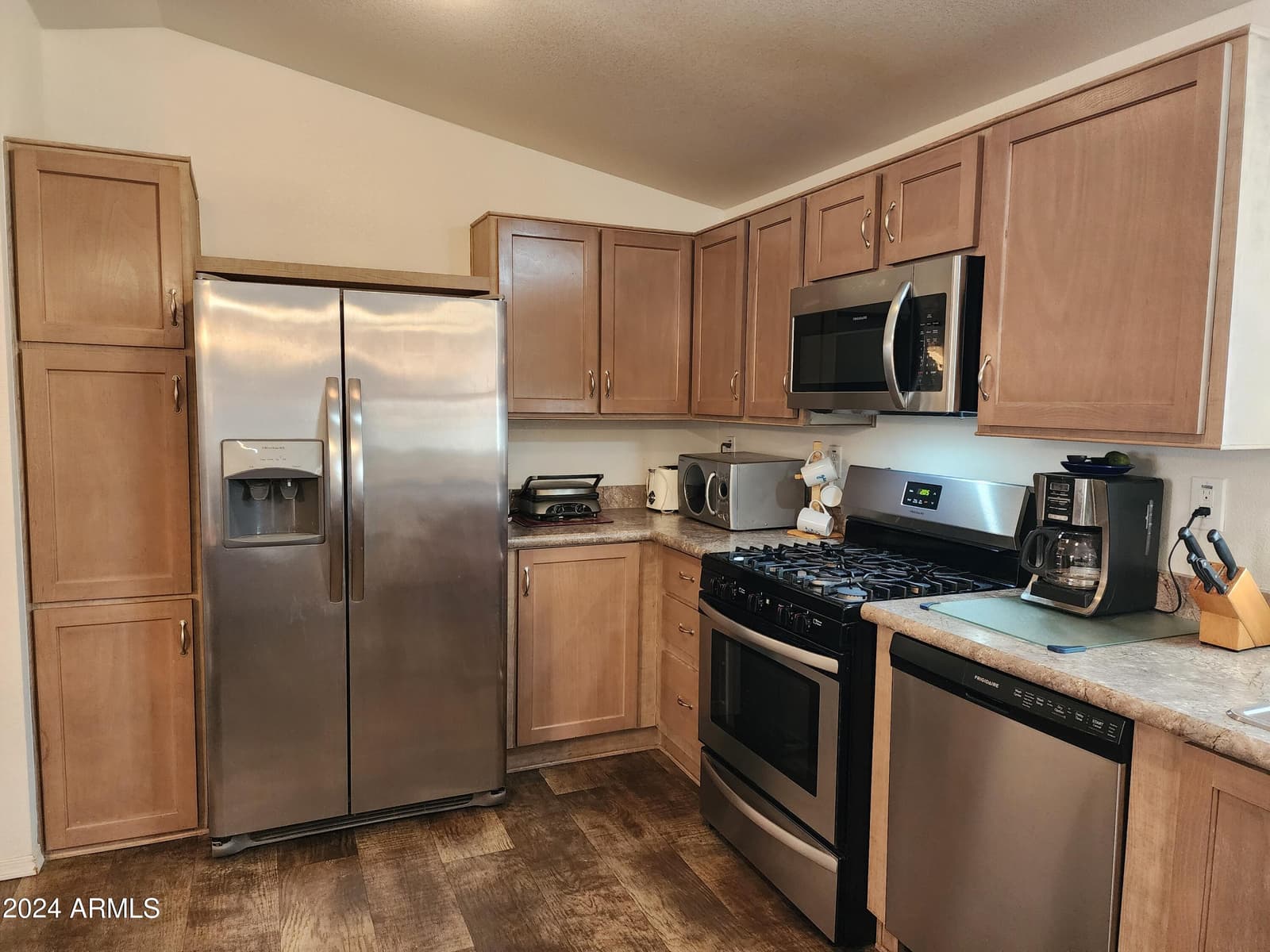 16005 N 32nd Street 31, Phoenix, AZ 85032 — photo 14 of 48