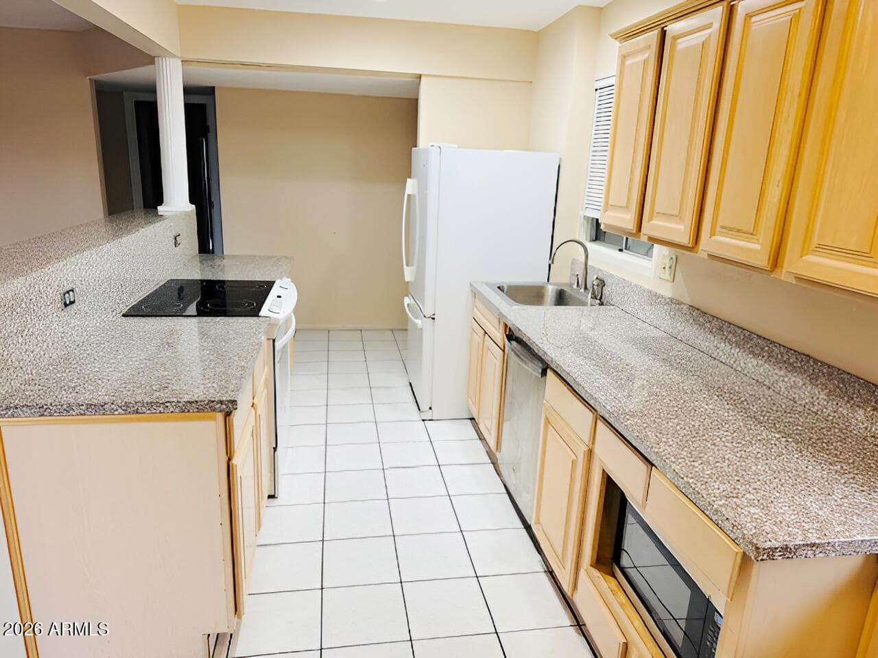13705 N 98TH Avenue B, Sun City, AZ 85351 — photo 10 of 23