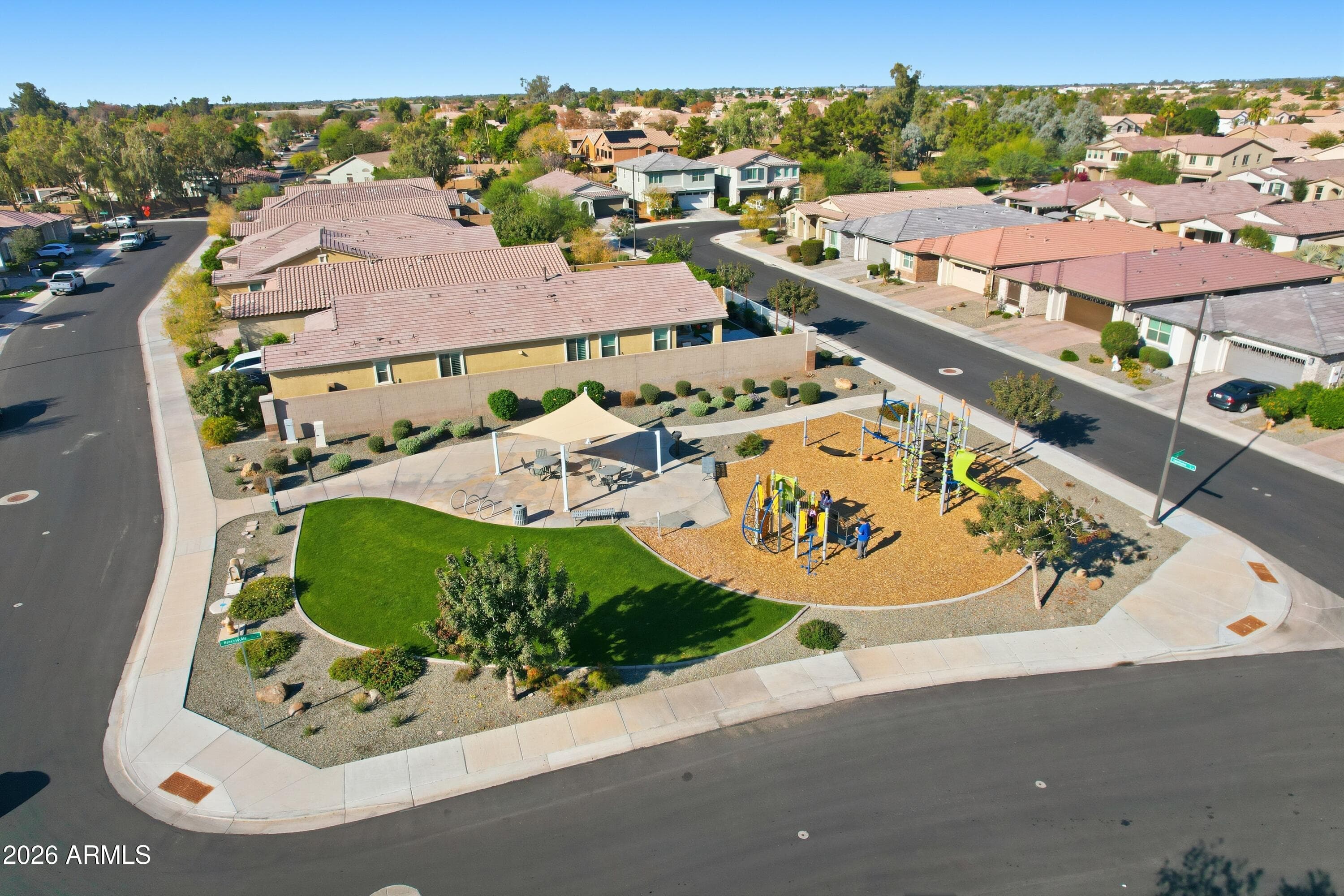 782 E BETSY Lane, Gilbert, AZ 85296 — photo 40 of 41
