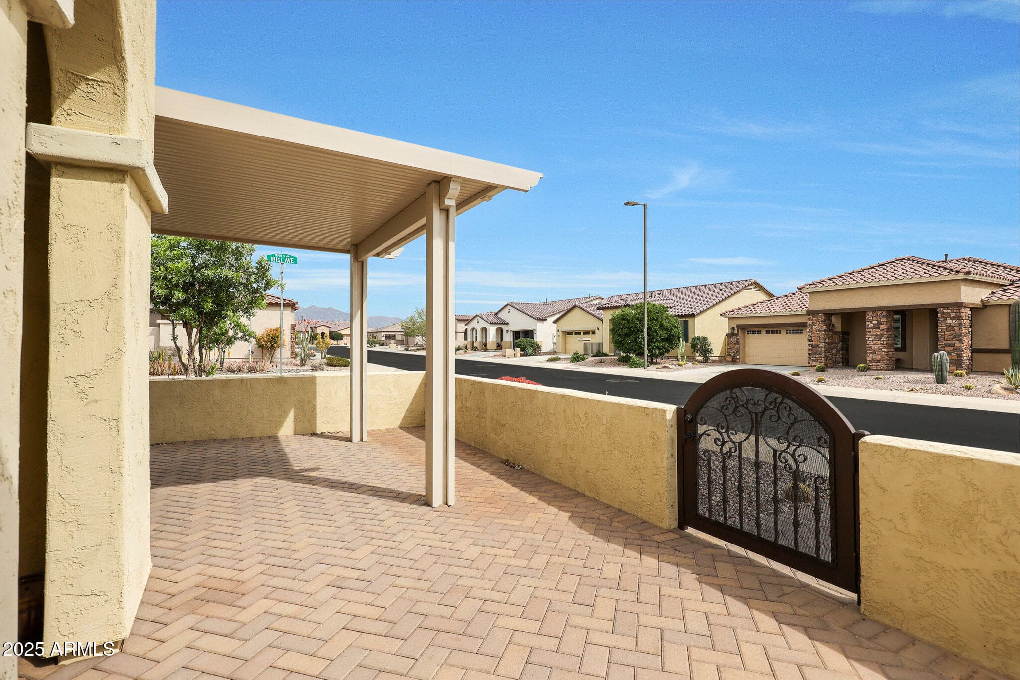 18106 W REDWOOD Lane, Goodyear, AZ 85338 — photo 3 of 52