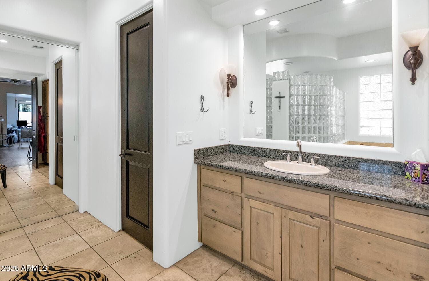 1404 E MICHELLE Drive, Phoenix, AZ 85022 — photo 23 of 49