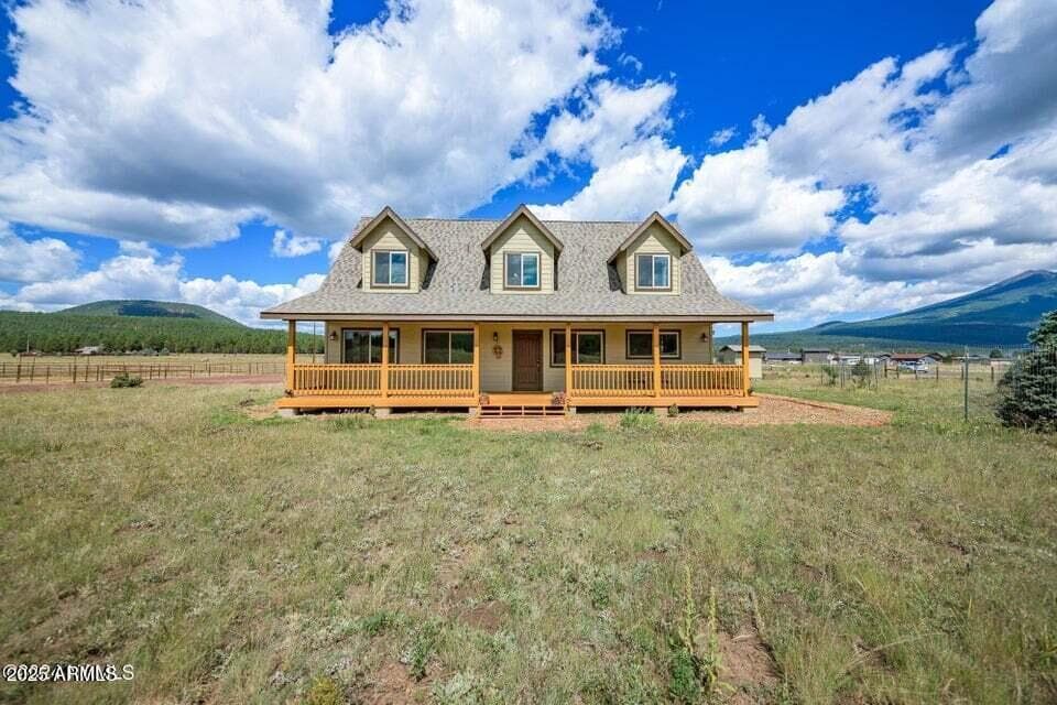 6555 N CHAMBERS Drive, Flagstaff, AZ 86001 — photo 6 of 60