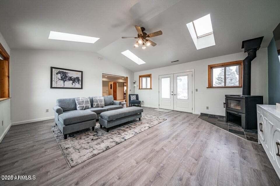 6555 N CHAMBERS Drive, Flagstaff, AZ 86001 — photo 14 of 60