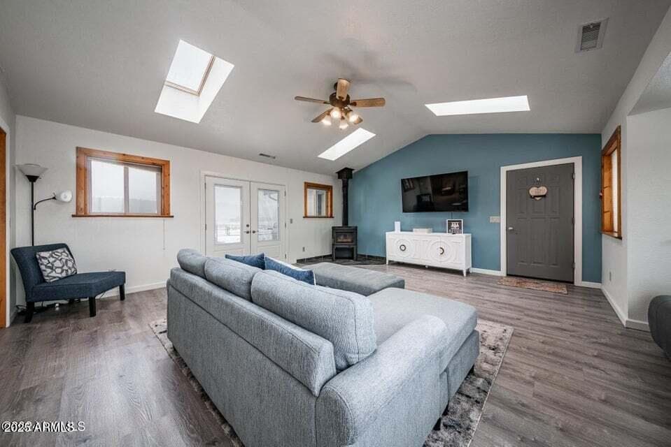 6555 N CHAMBERS Drive, Flagstaff, AZ 86001 — photo 15 of 60