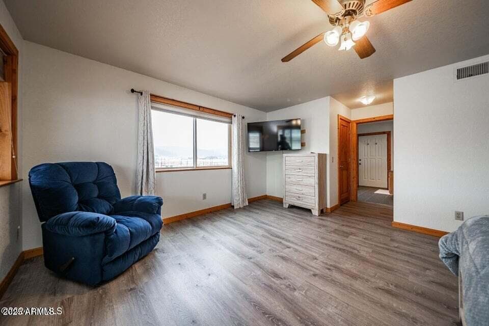 6555 N CHAMBERS Drive, Flagstaff, AZ 86001 — photo 27 of 60
