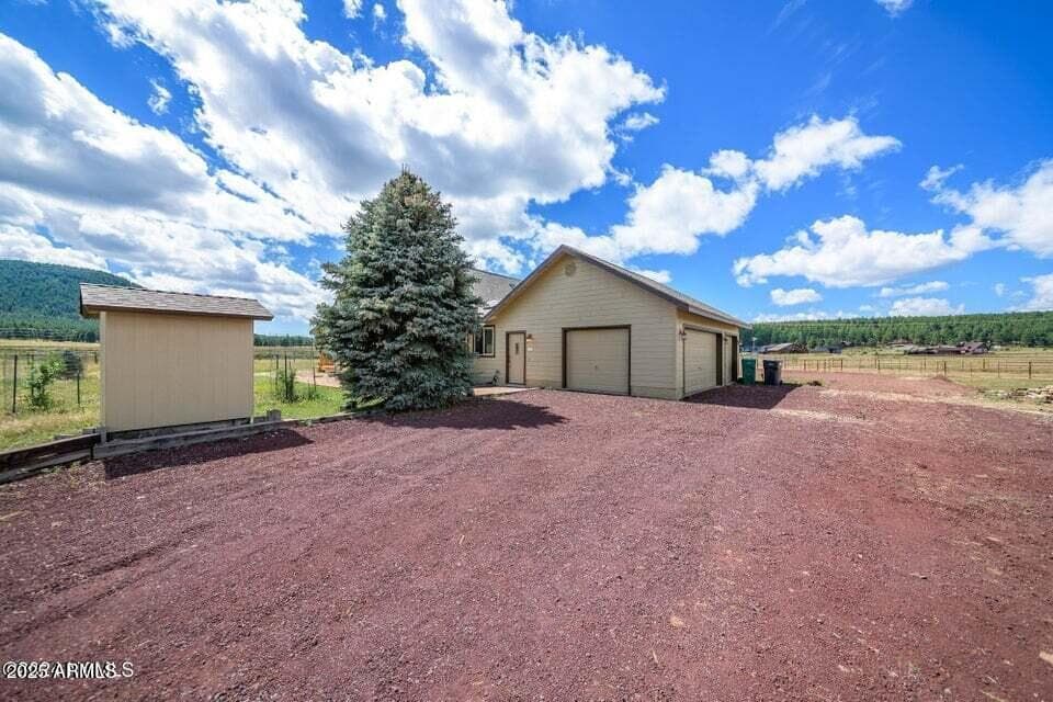 6555 N CHAMBERS Drive, Flagstaff, AZ 86001 — photo 47 of 60