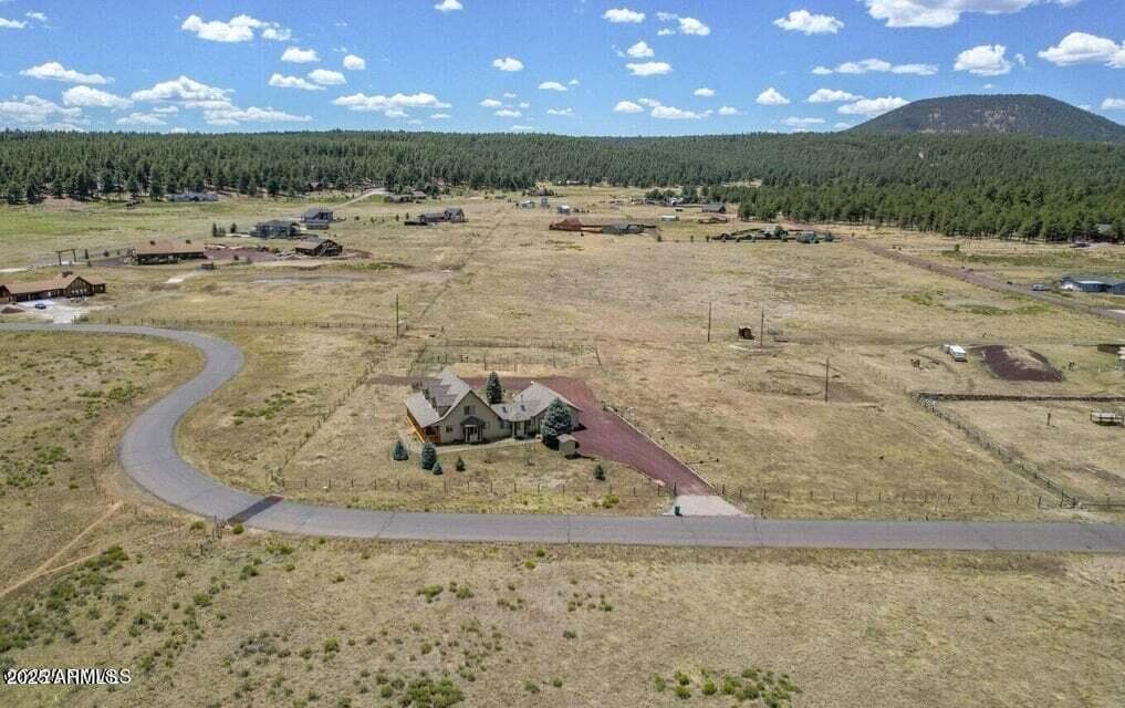 6555 N CHAMBERS Drive, Flagstaff, AZ 86001 — photo 56 of 60