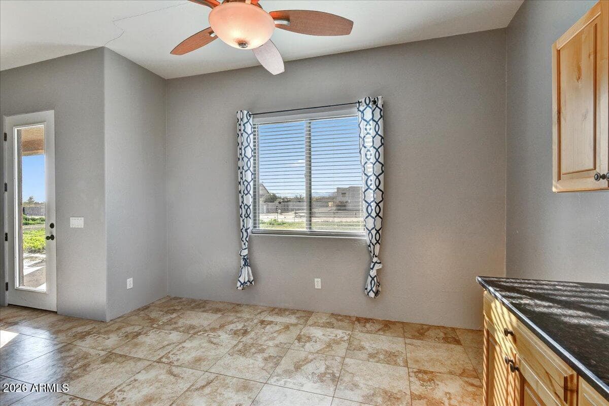 25535 W HUNTER Drive, Wittmann, AZ 85361 — photo 9 of 33