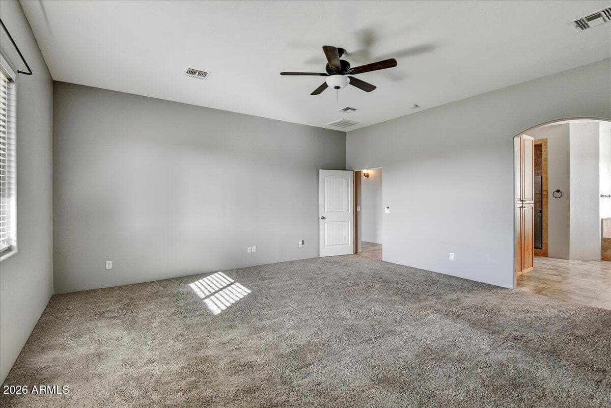 25535 W HUNTER Drive, Wittmann, AZ 85361 — photo 11 of 33