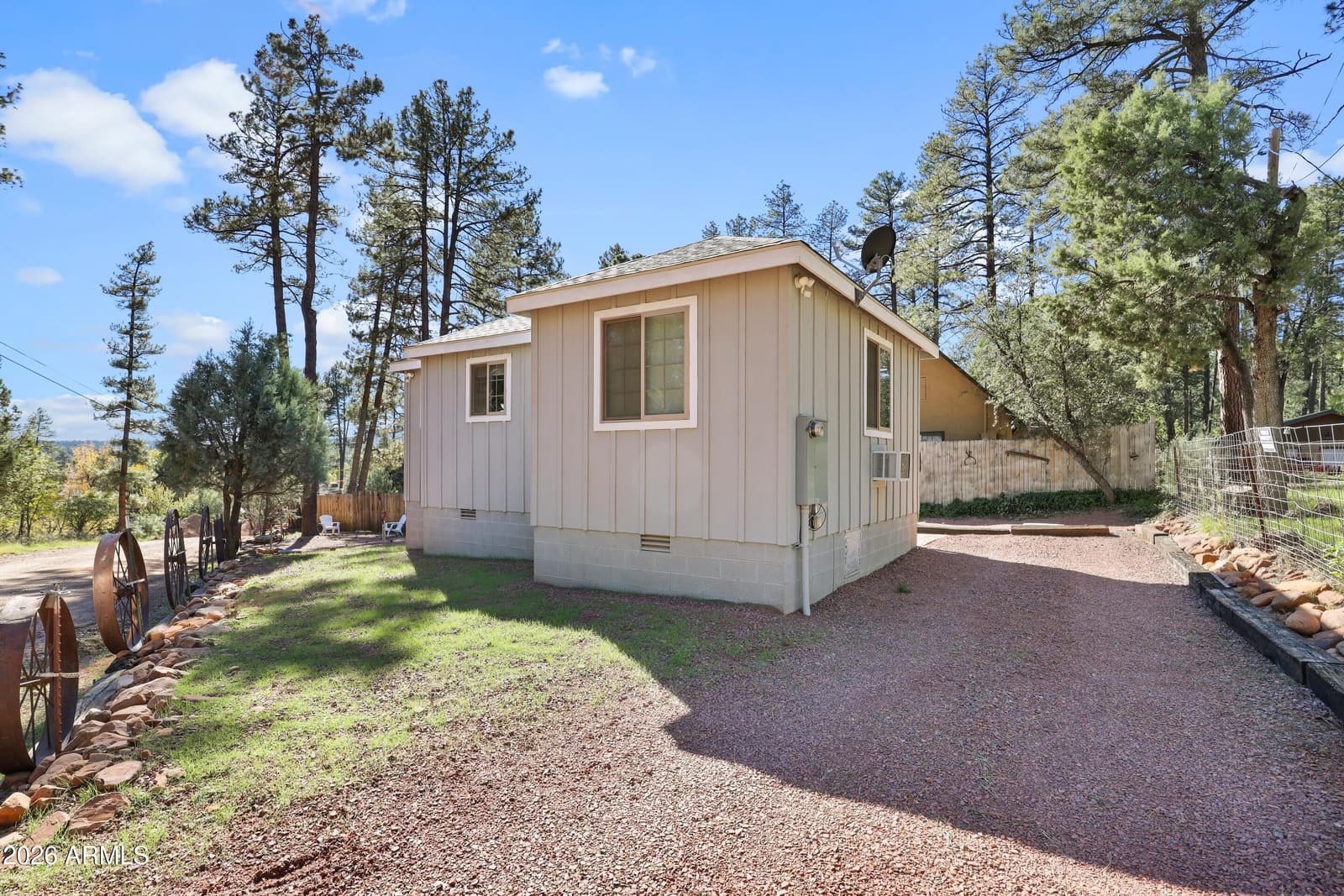 3690 N Cemetery Road, Pine, AZ 85544 — photo 3 of 39